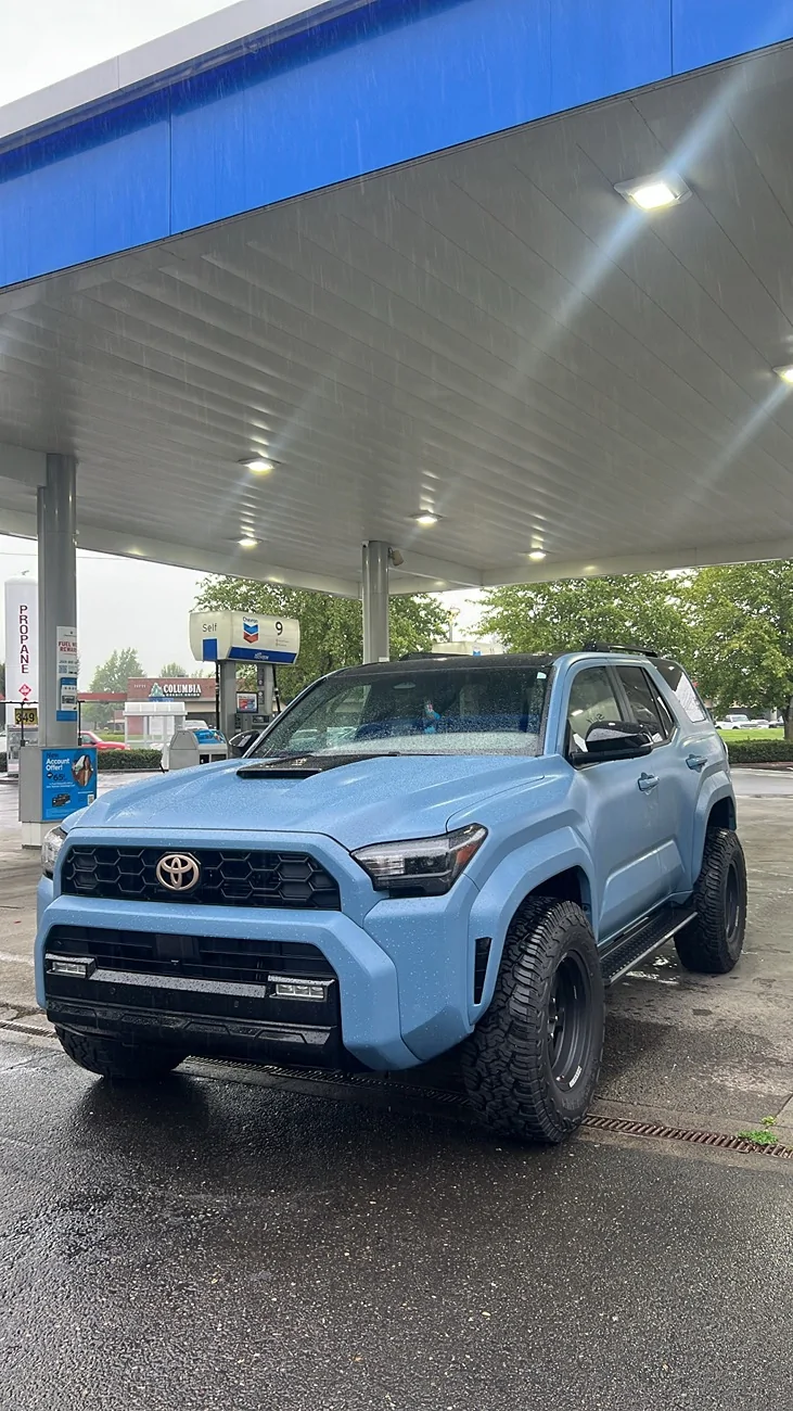 2025 4runner 6th gen HERITAGE BLUE Photos 4Runner 6th Gen (2025+) 1B8B38A2-BAB4-42A3-94DF-BCC40ACA3FEB