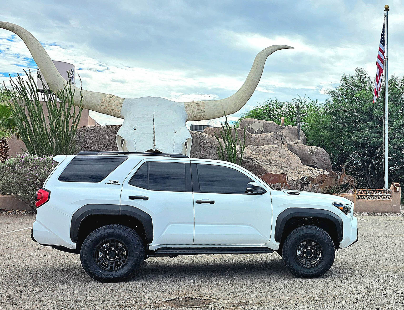 2025 4runner 6th gen TRD Pro SEMA Wheels +  Toyo AT3 285/70/17 and Westcott 2.5 lift (on TRD ORP) 2025 4runner 6th gen TRD Pro SEMA Wheels +  Toyo AT3 285:70:17 and Westcott 2.5 lift