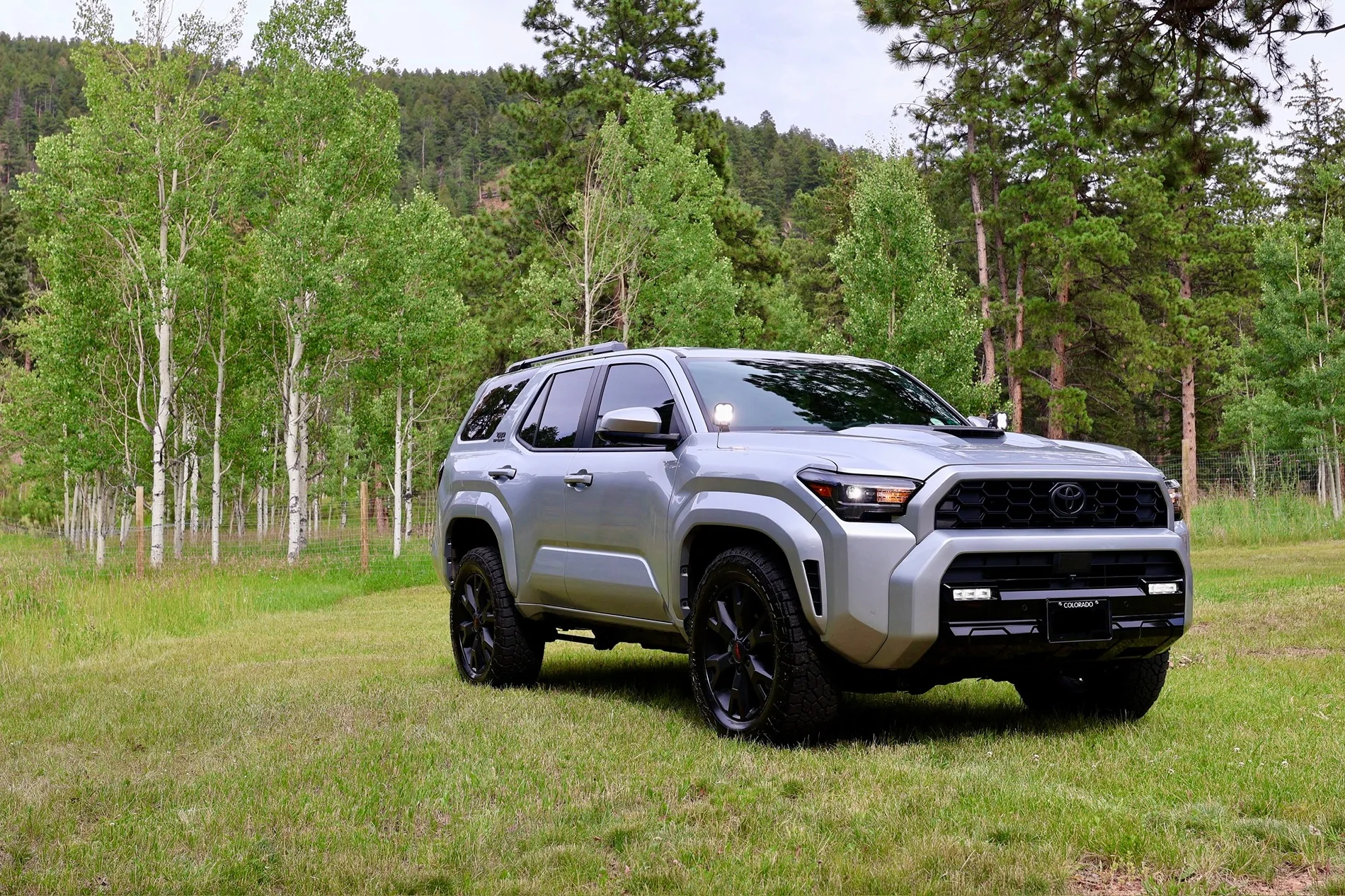 2025 4runner 6th gen CUTTING EDGE (Silver) Photos 4Runner 6th Gen (2025+) IMG_3277