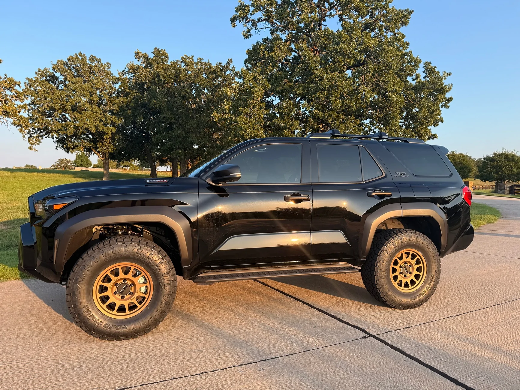 2025 4runner 6th gen BLACK Photos 4Runner 6th Gen (2025+) IMG_1263