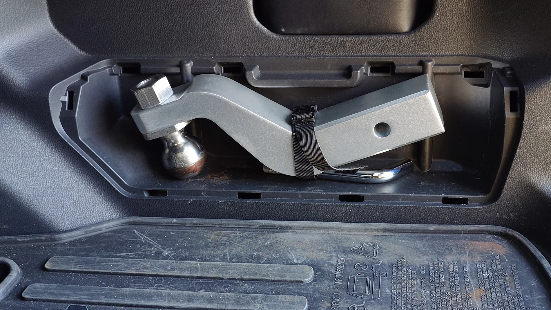 2025 4runner 6th gen Relocated the tire iron kit (under the jack) to store a hitch in the tire iron cubby 20250911_162035319