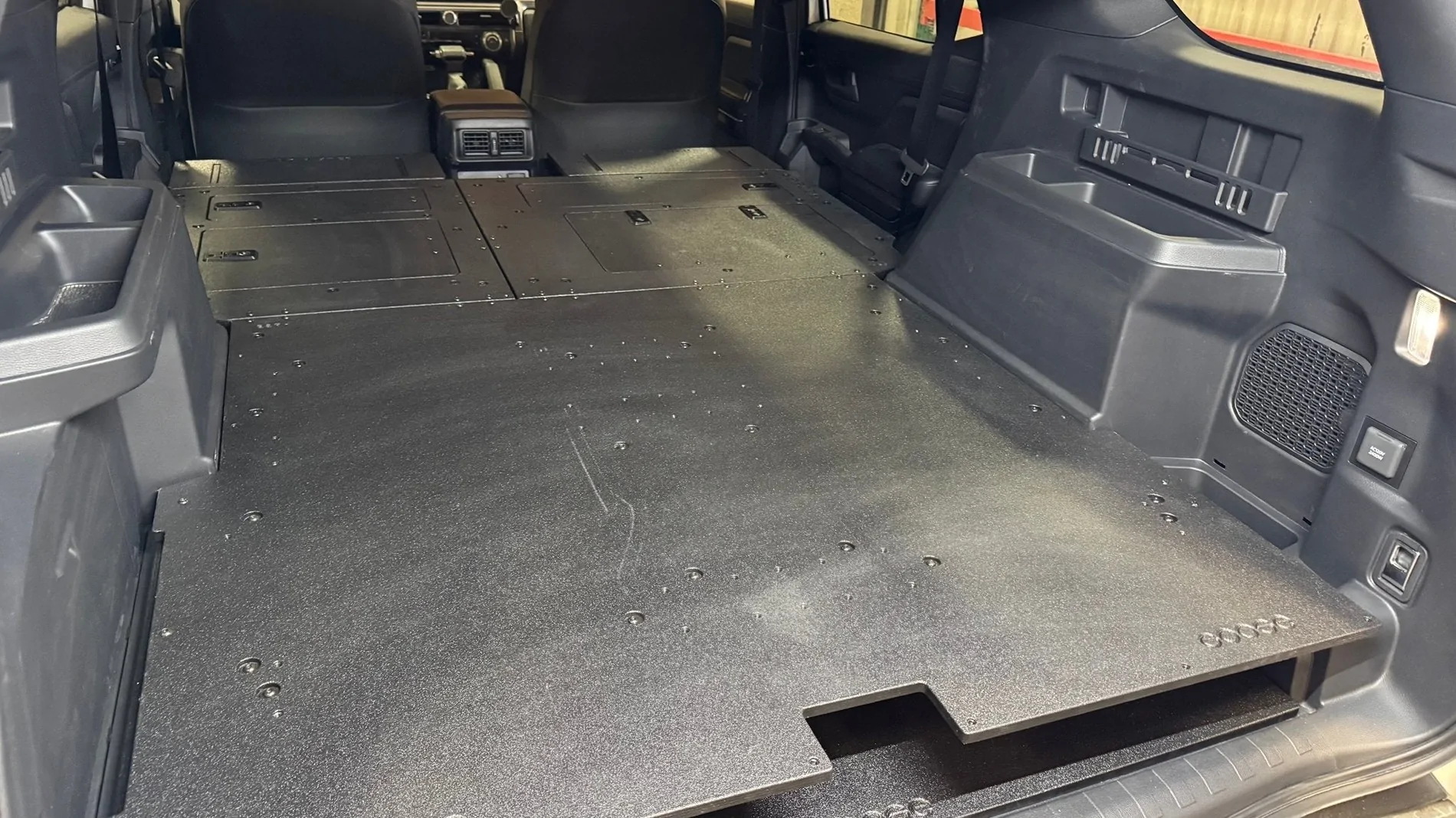 2025 4runner 6th gen Goose Gear Sleeping Platform & Cargo Floor Plate System (for hybrid and non-hybrid models) toyota-4runner-2025-present-6th-gen-hybrid-stealth-sleep-package-6332669