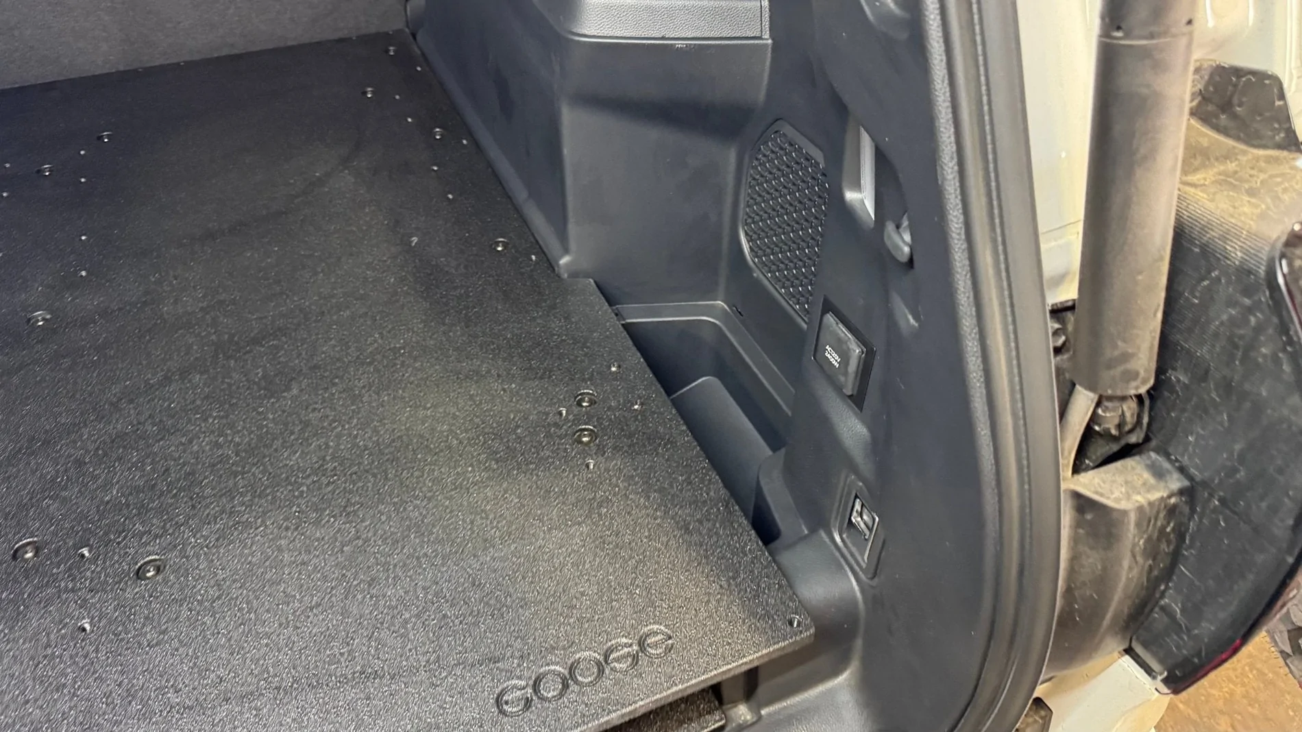 2025 4runner 6th gen Goose Gear Sleeping Platform & Cargo Floor Plate System (for hybrid and non-hybrid models) toyota-4runner-2025-present-6th-gen-hybrid-explore-series-rear-plate-system-8080683