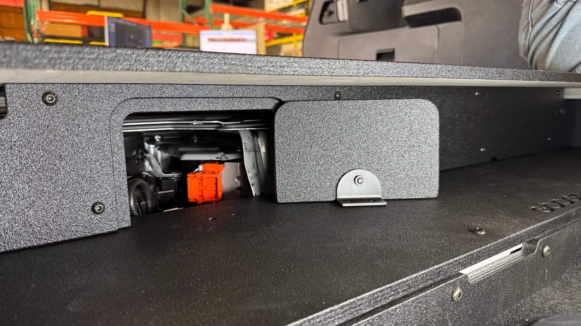 2025 4runner 6th gen Goose Gear Sleeping Platform & Cargo Floor Plate System (for hybrid and non-hybrid models) toyota-4runner-2025-present-6th-gen-hybrid-explore-series-rear-plate-system-9068594