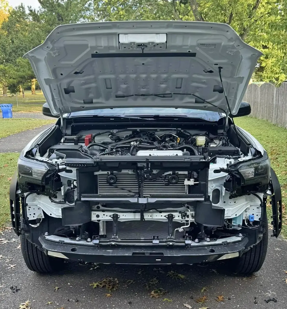 2025 4runner 6th gen TRD Pro/Trailhunter Heritage Grille Swap (Upper & Lower Grill) on SR5, with part numbers 2025 4runner TRD Pro:Trailhunter Heritage Grille Swap (Upper and Lower Grill) Complet