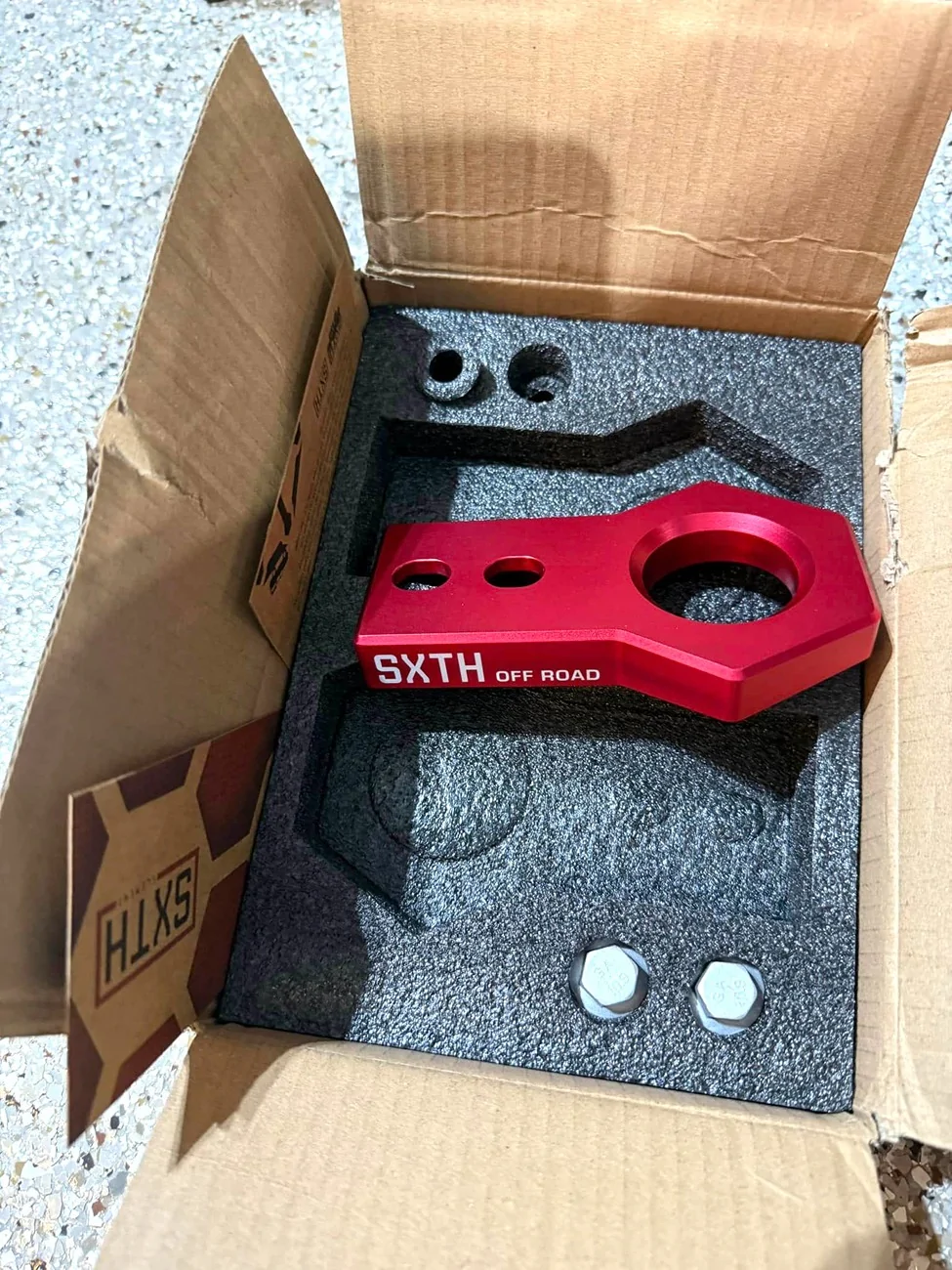 2025 4runner 6th gen SXTH recovery tow hooks points (Red) installed on 4runner 6th gen SXTH recovery tow hook points (Red) installed 2