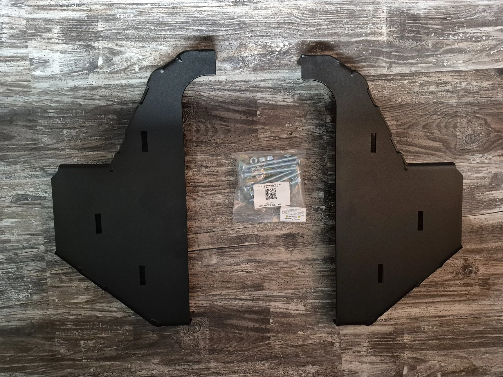 2025 4runner 6th gen OEM differential skid plate, RCI Front and Rear lower control link skids, LCA skids and rear shock skids installed 20250911_152548