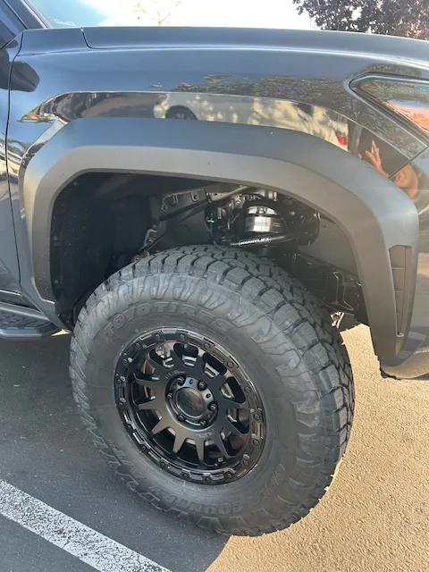 2025 4runner 6th gen WTS - TRD Off Road Matte Black OEM Fender Flares $225 IMG_3425