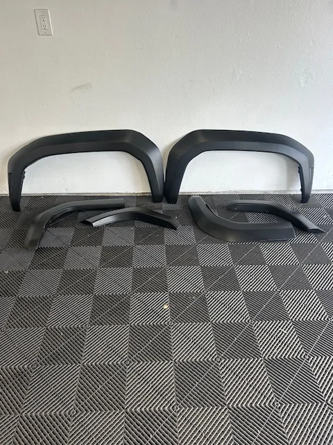 2025 4runner 6th gen WTS - TRD Off Road Matte Black OEM Fender Flares $225 IMG_3607