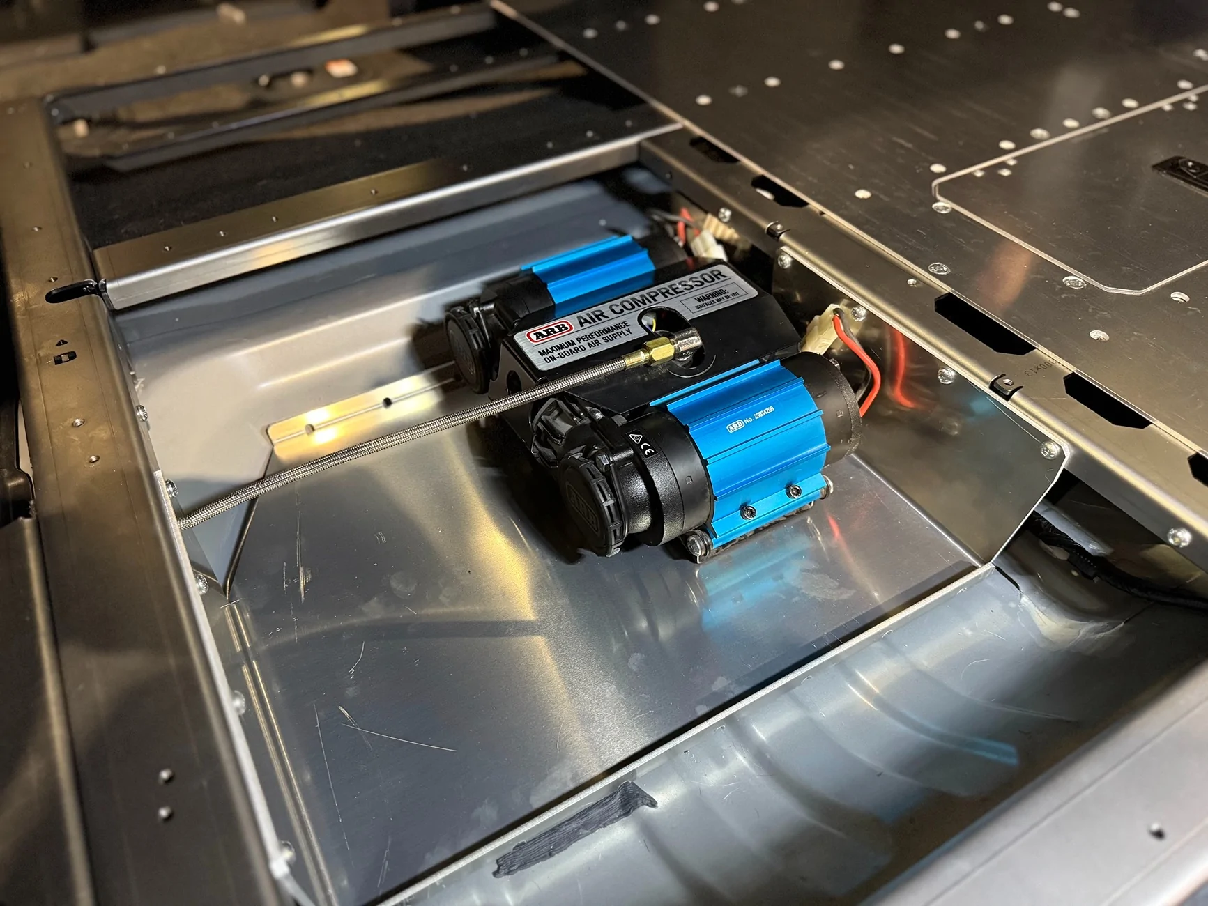 2025 4runner 6th gen Onboard air and auxiliary battery setups -- your preferences? ARB Comp_2