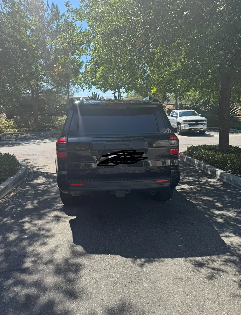 2025 4runner 6th gen New SR5 black on black IMG_2210