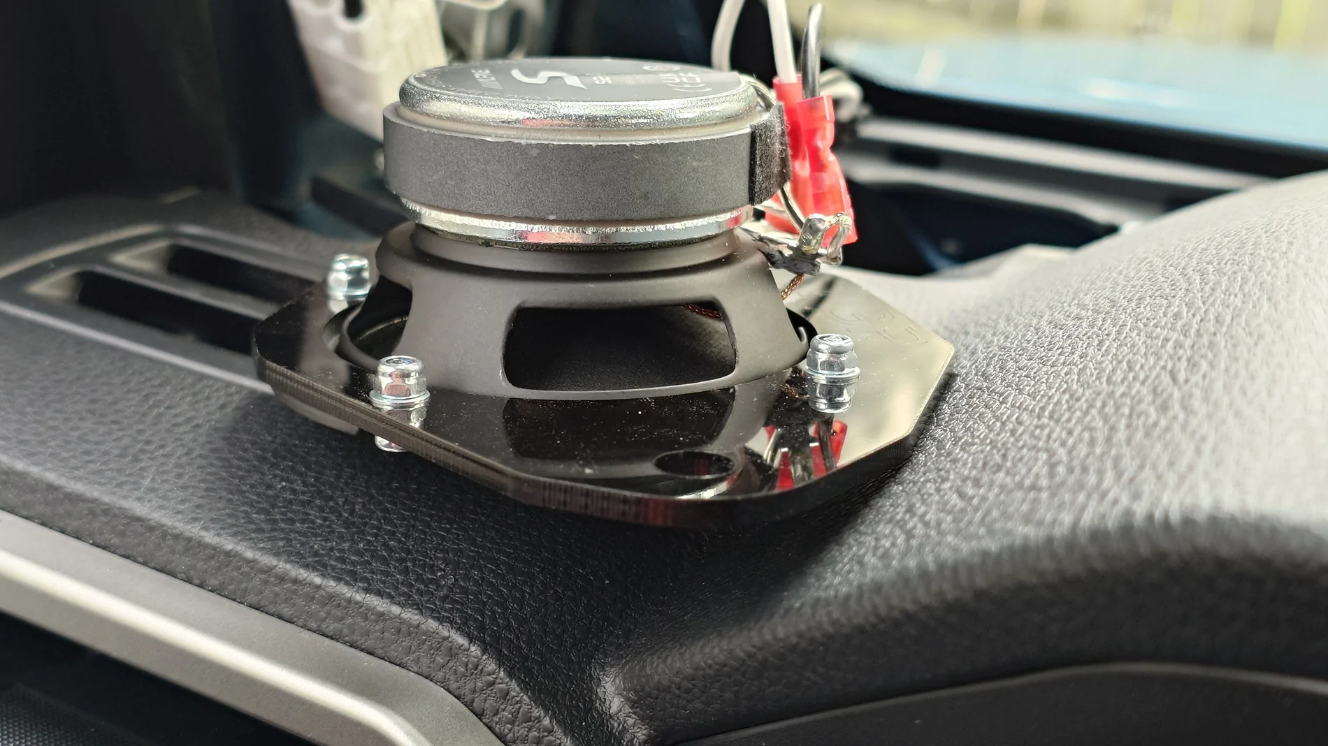 2025 4runner 6th gen Alpine speaker upgrade kit for 2025+ 4runner 6th gen (8 or 12 Speaker Plug & Play Bundle Install by Trail Grid Pro) 20250916_160012262