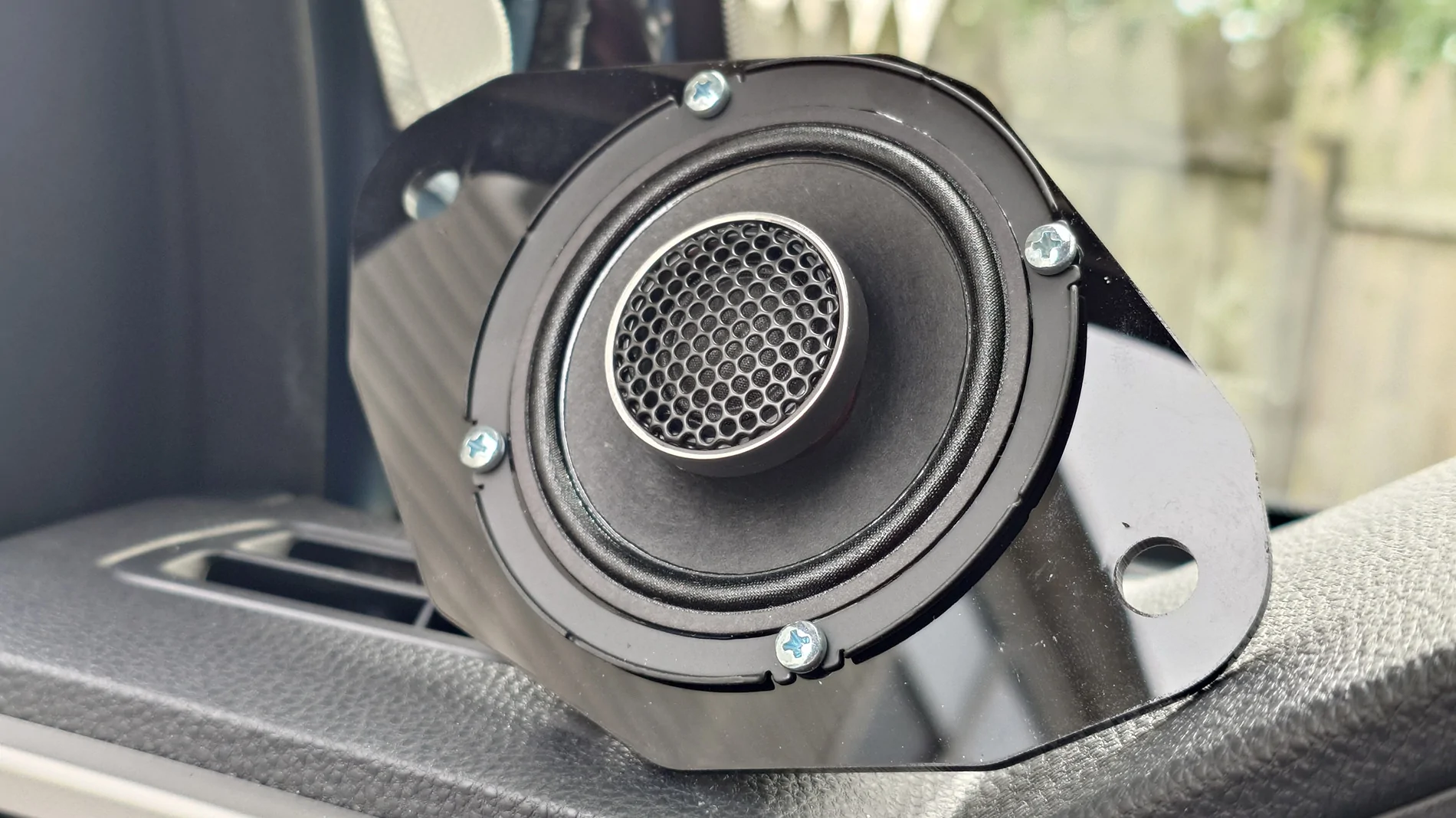 2025 4runner 6th gen Alpine speaker upgrade kit for 2025+ 4runner 6th gen (8 or 12 Speaker Plug & Play Bundle Install by Trail Grid Pro) 20250916_160045052