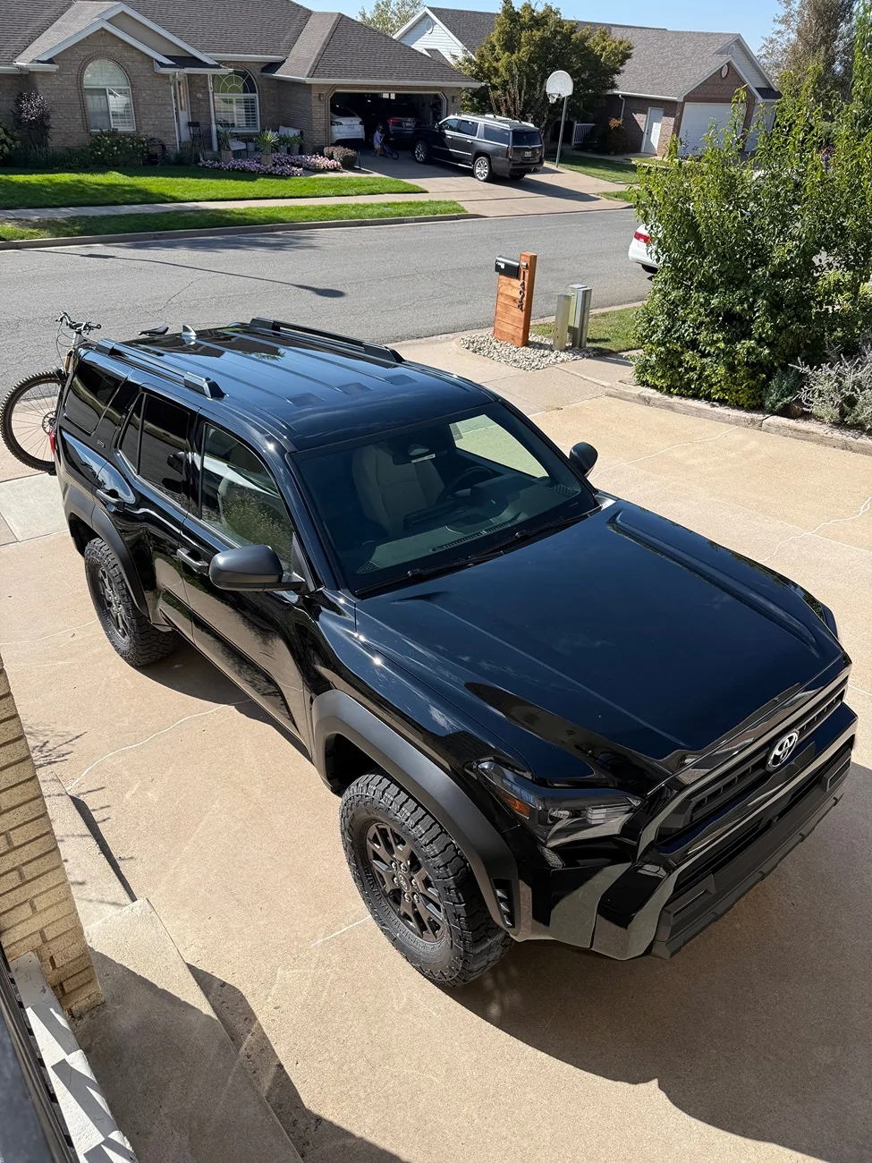 2025 4runner 6th gen New Black SR5 with 275/70/17 tires IMG_2497