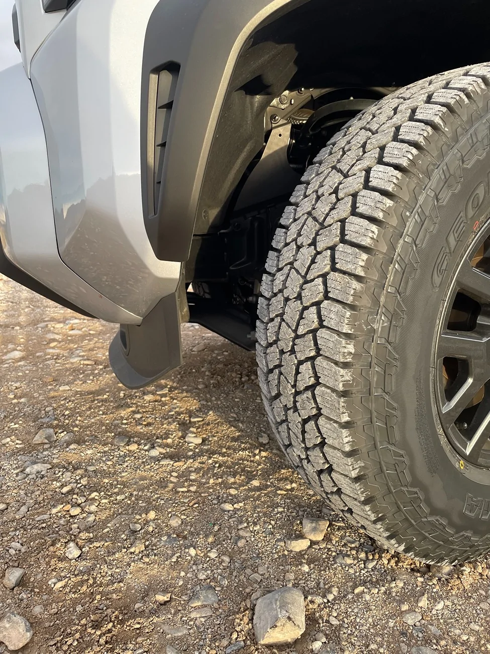 2025 4runner 6th gen 255/80/17 (33" inch) Geolander AT4 tires on SR5 (no issues, no rubbing, full size spare fits) IMG_4245