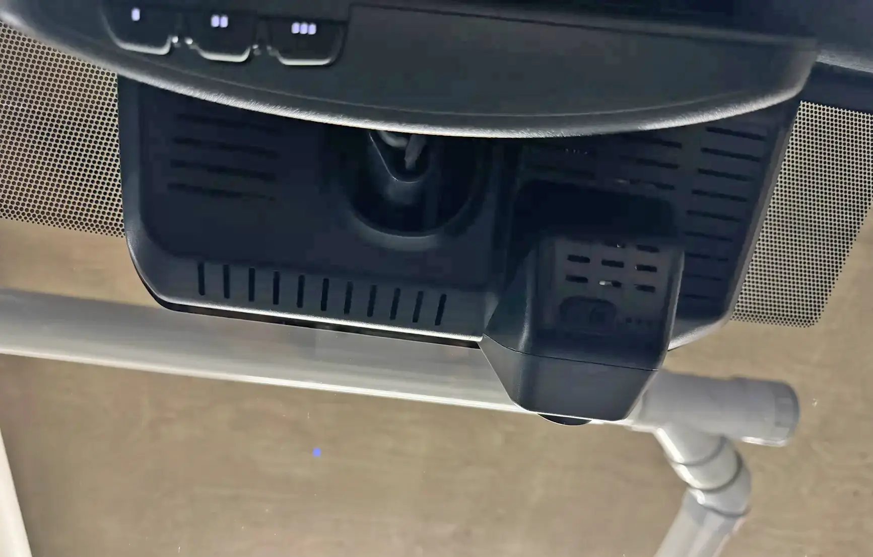 2025 4runner 6th gen Stormtrooper by Van-Solo (TRD Off Road Hybrid) 20925-fd641177600753950f38a4cce91a841d