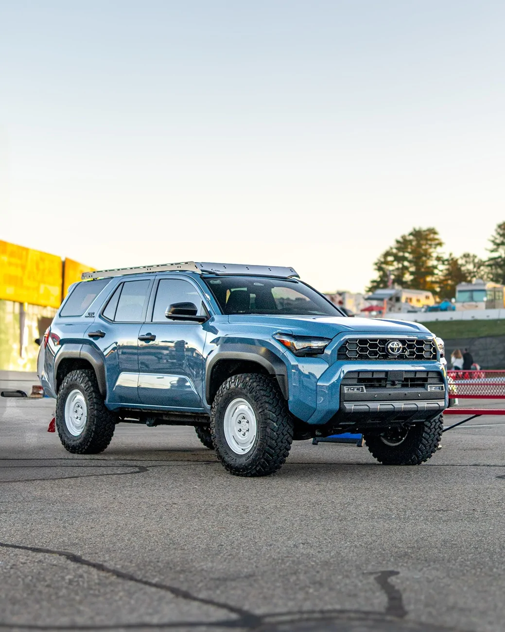 2025 4runner 6th gen 35's on TRD Off-Road with stock suspension + fifteen52 white wheels + Nitto Trail Grappler M/T 35x11.50R17 LT 35's on TRD Off-Road with stock suspension + fifteen52 white wheels + Nitto Trail Grappler M: