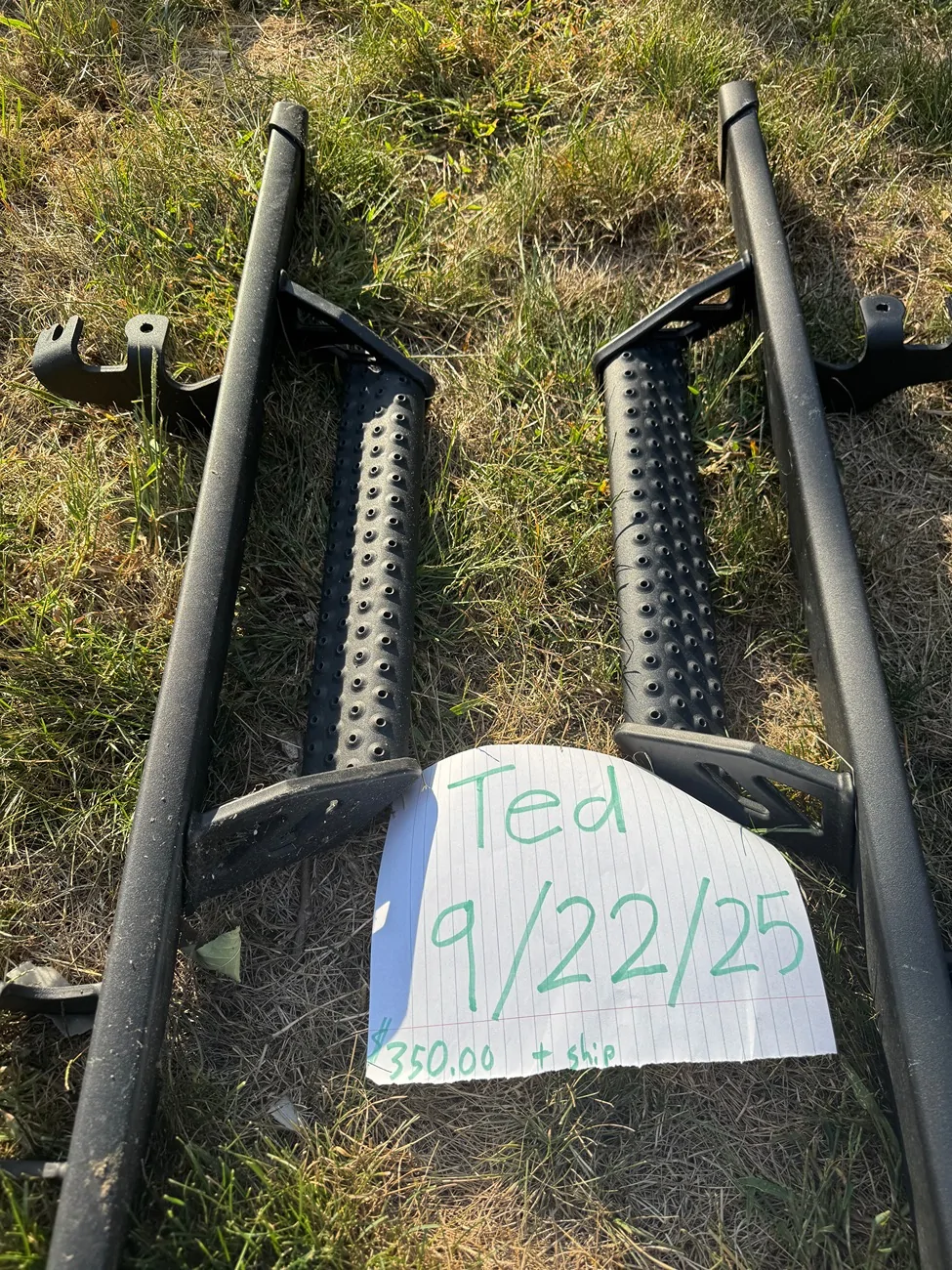 2025 2026 4runner 6th gen Factory predator running board like new $350 IMG_8365
