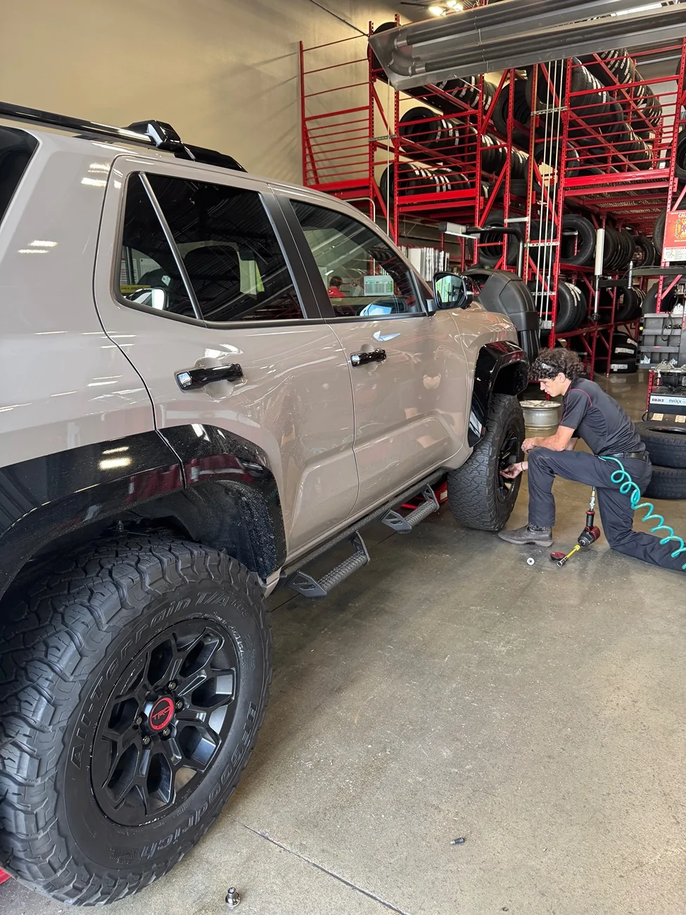 2025 4runner 6th gen 285/70/18 tires on TRD Pro (stock, no lift) looks perfect IMG_3386