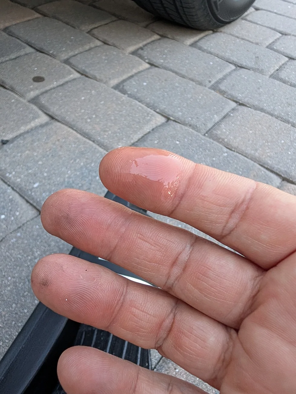 2025 4runner 6th gen Weird Oil Leak PXL_20250926_230141073