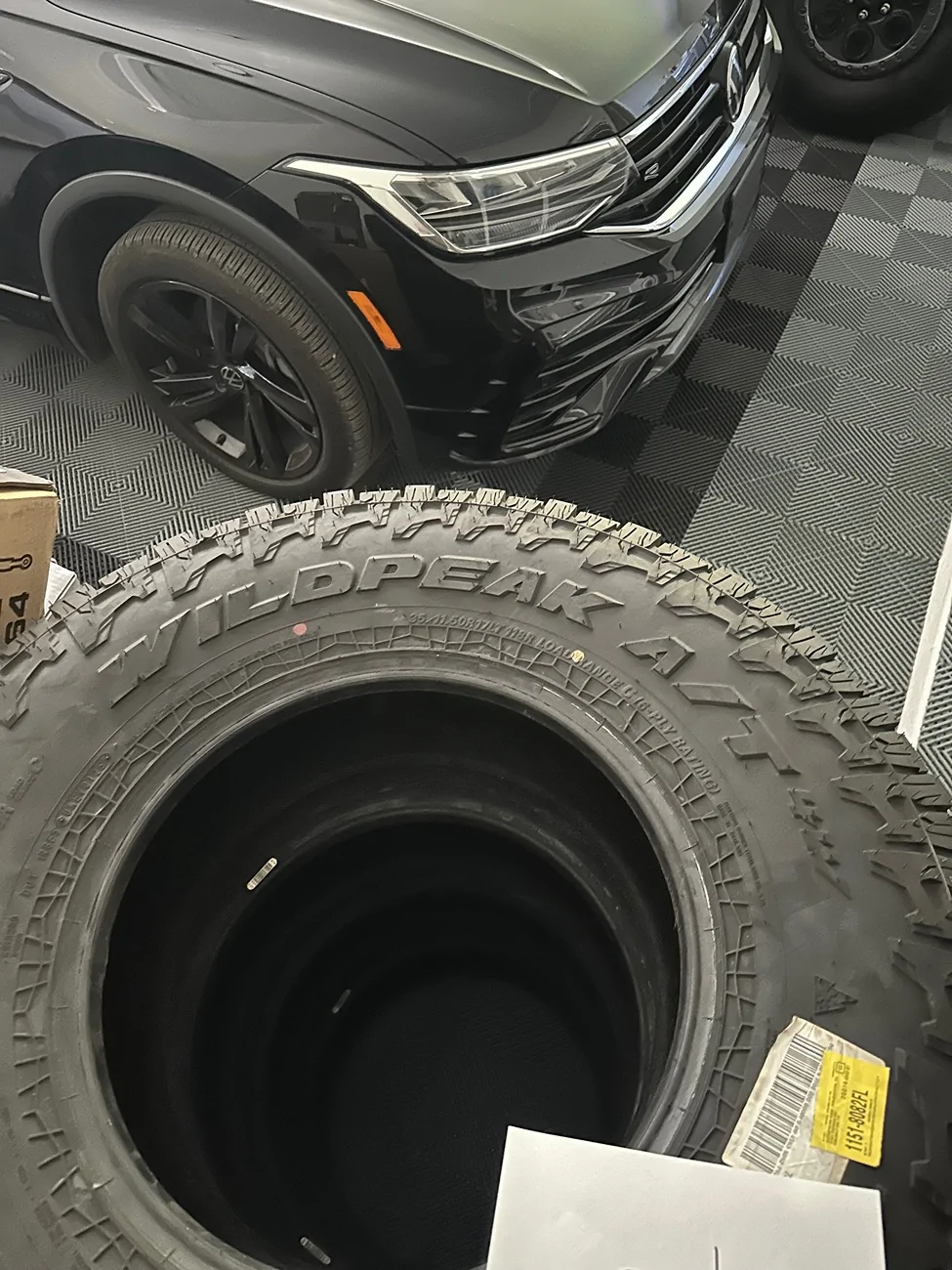 2025 4runner 6th gen Falken Wildpeak A/T4W 35X11.5R17LT DURASPEC 3-Ply Load Range C IMG_3025