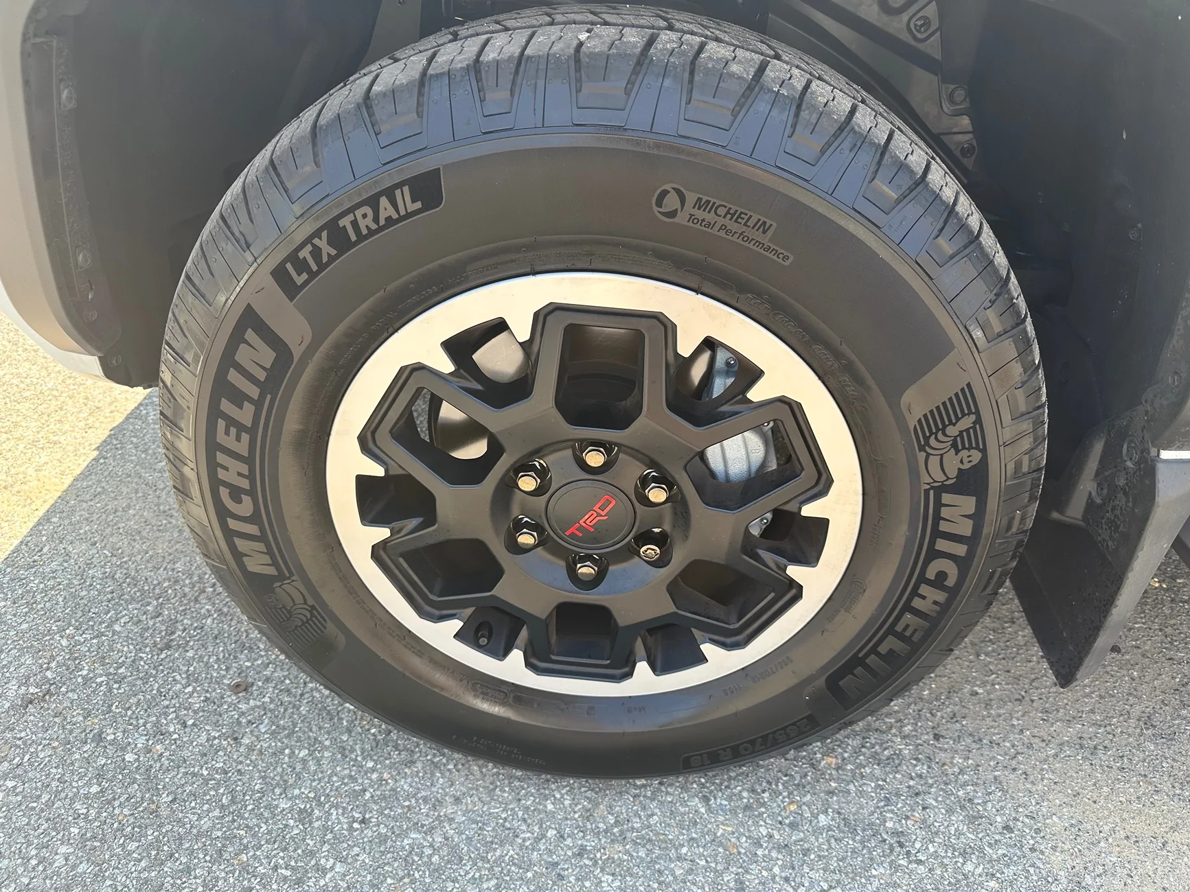 2025 4runner 6th gen Selling OEM TRD ORP rims and tires IMG_7051