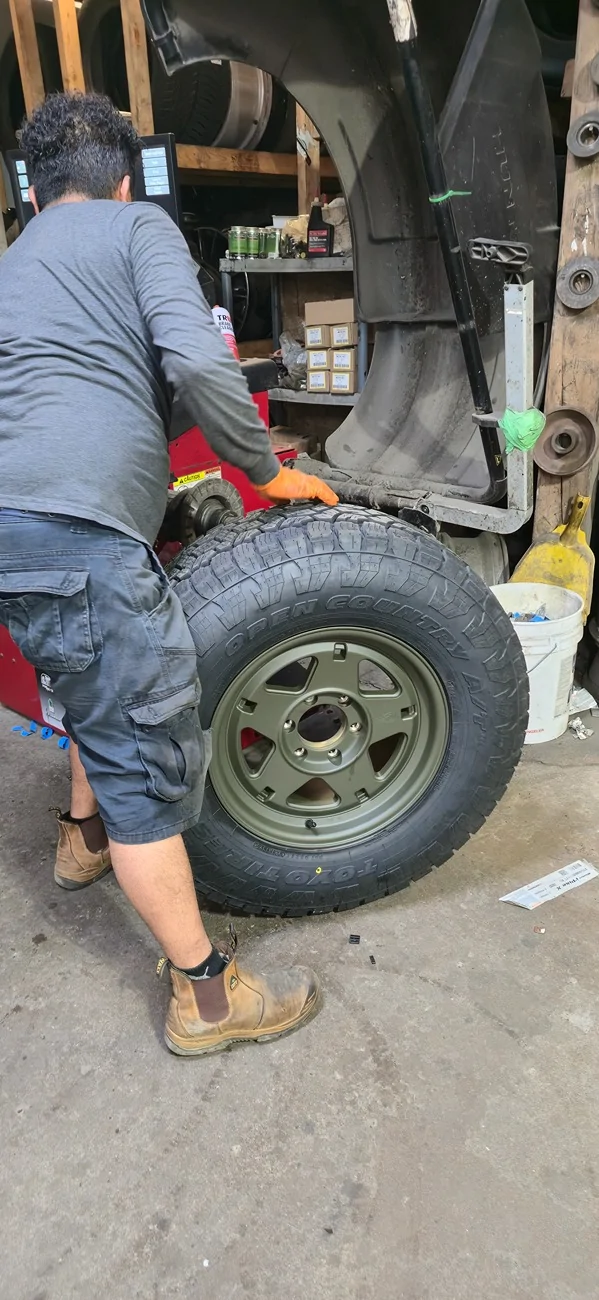 2025 4runner 6th gen Blackhorn Wheels - experience / reviews? 20250929_151937