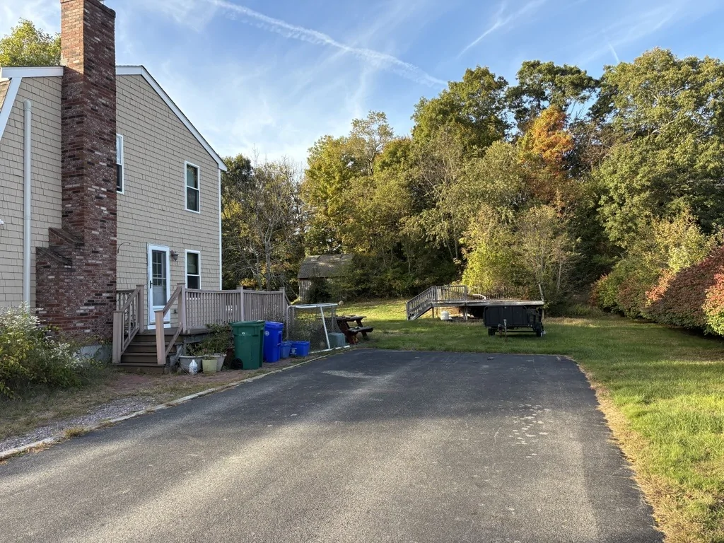 2025 4runner 6th gen 2025 4Runner - trim, mirror melting in the Harsh northern sun Image (4)