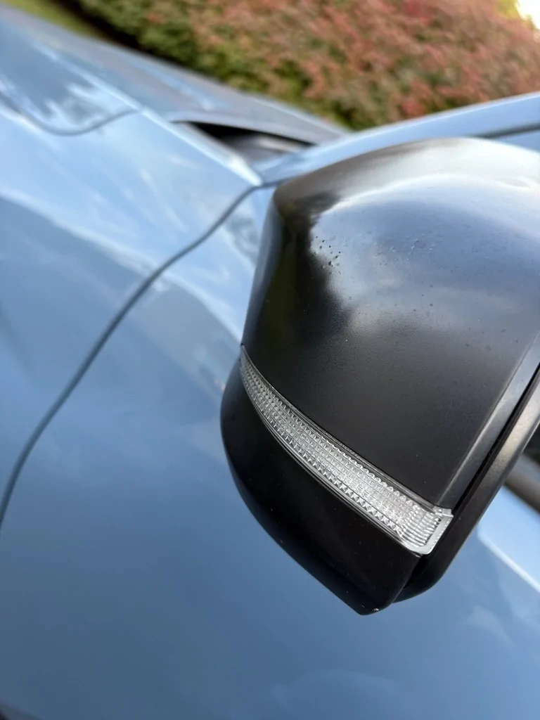 2025 4runner 6th gen 2025 4Runner - trim, mirror melting in the Harsh northern sun Image (6)