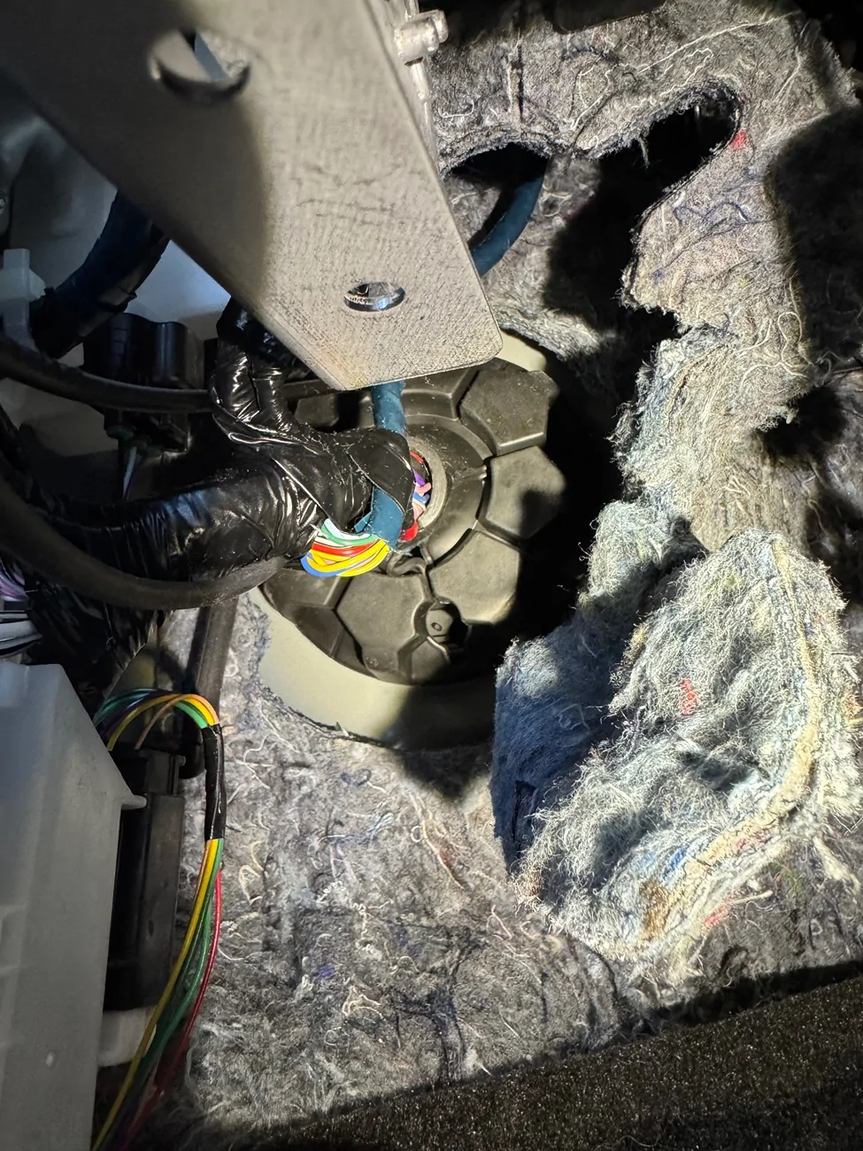 2025 4runner 6th gen Diode Dynamics D-Switch (installed) IMG_1381