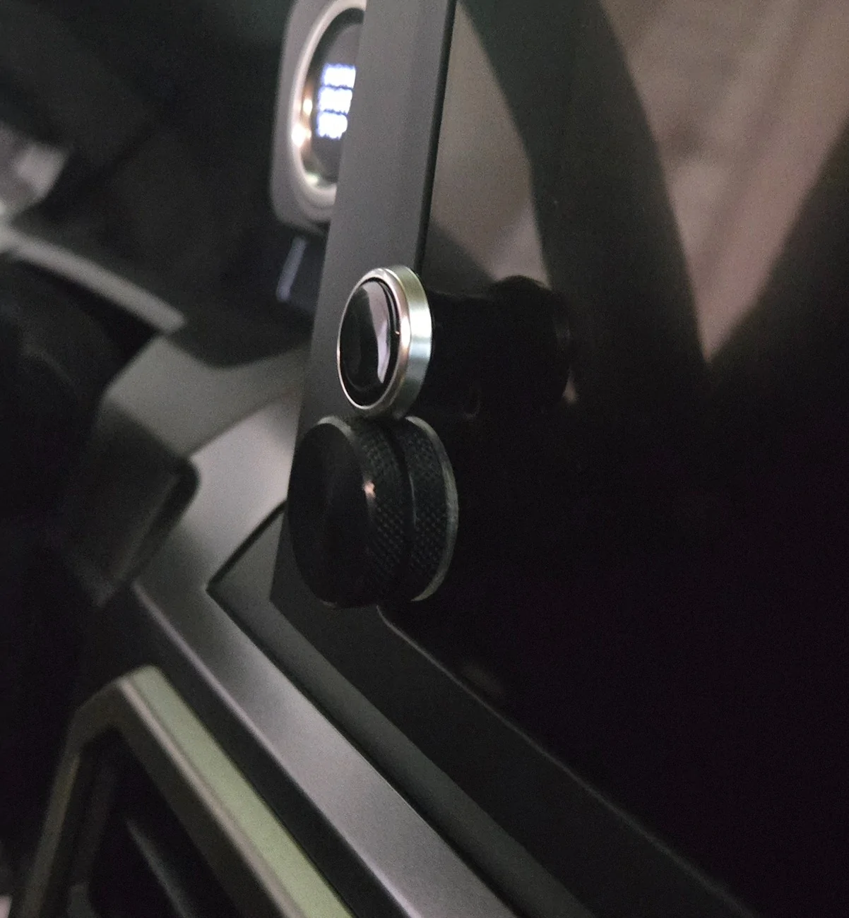 2025 4runner 6th gen 8" in screen Knob Mod (to increase its size)? 20251006_173623