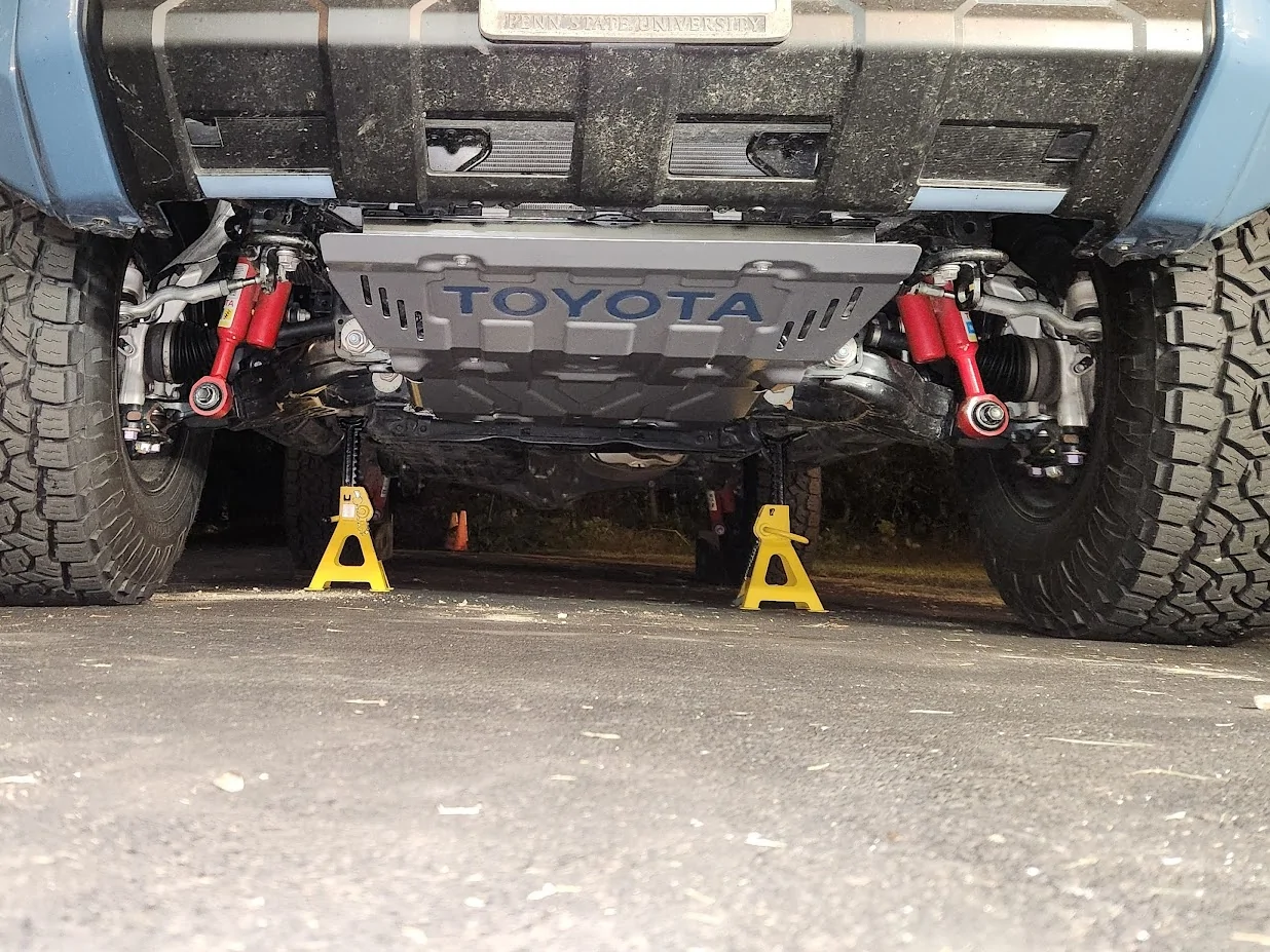 2025 4runner 6th gen Trailhunter steel skid plates weight (lbs weighed on scale) 20251002_221821-EDIT