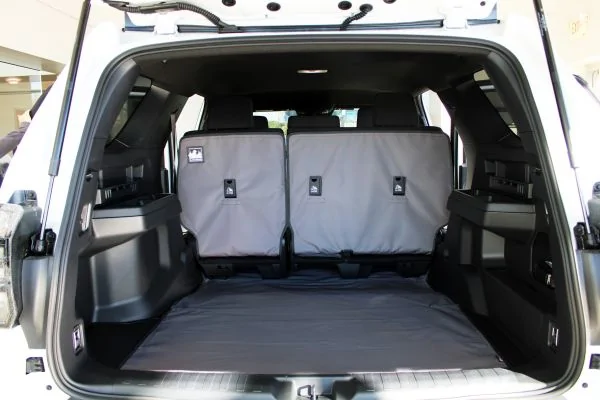 2025 4runner 6th gen $50 Canvasback 2nd row seat back cover hybrid only (black) IMG_6056