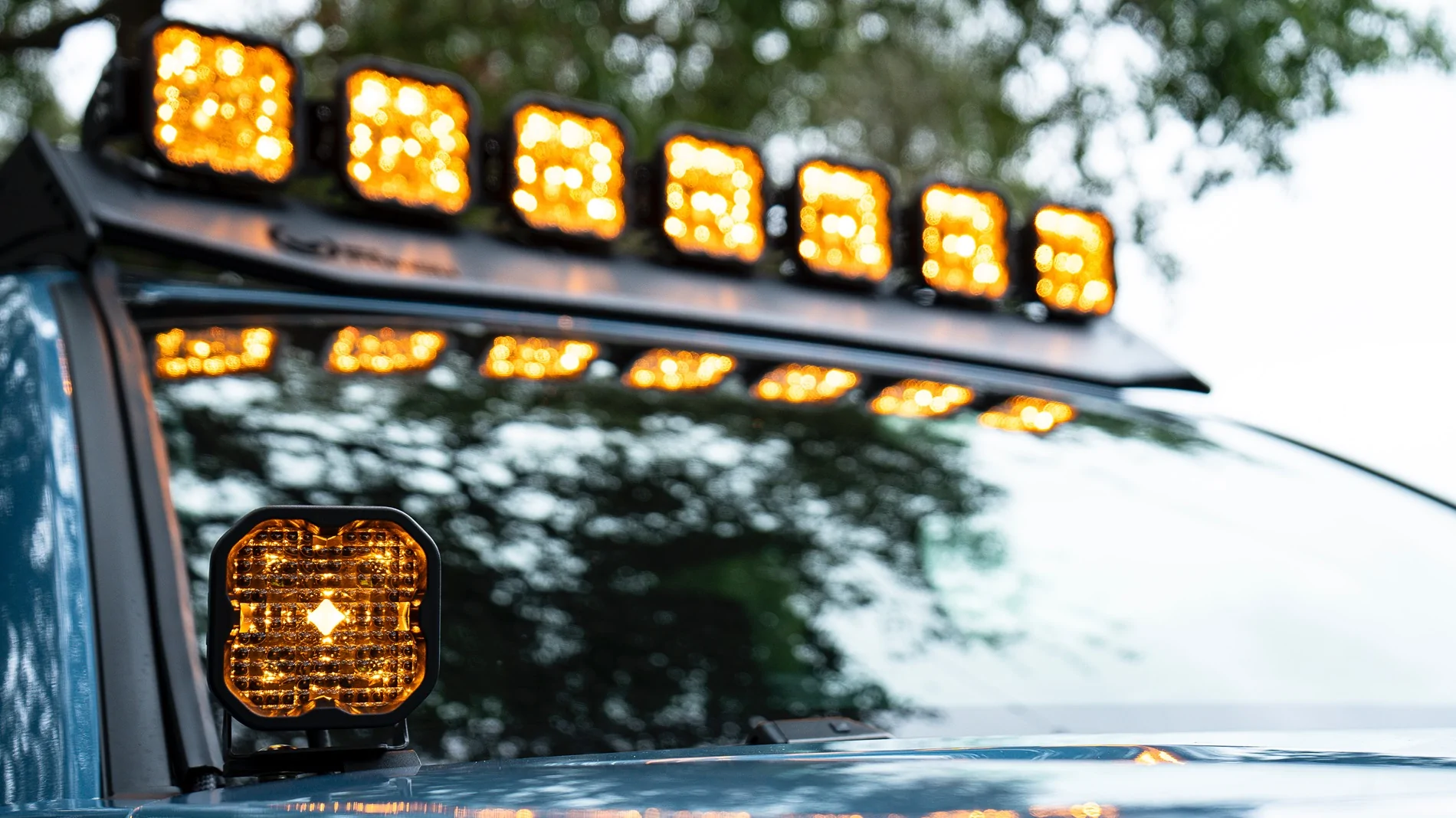 2025 4runner 6th gen Heritage Blue TRD Sport Premium, Prinsu Pro Roof Rack, Diode Dynamics SS5 Crosslink, SS3 Ditch Light Pods abc-095