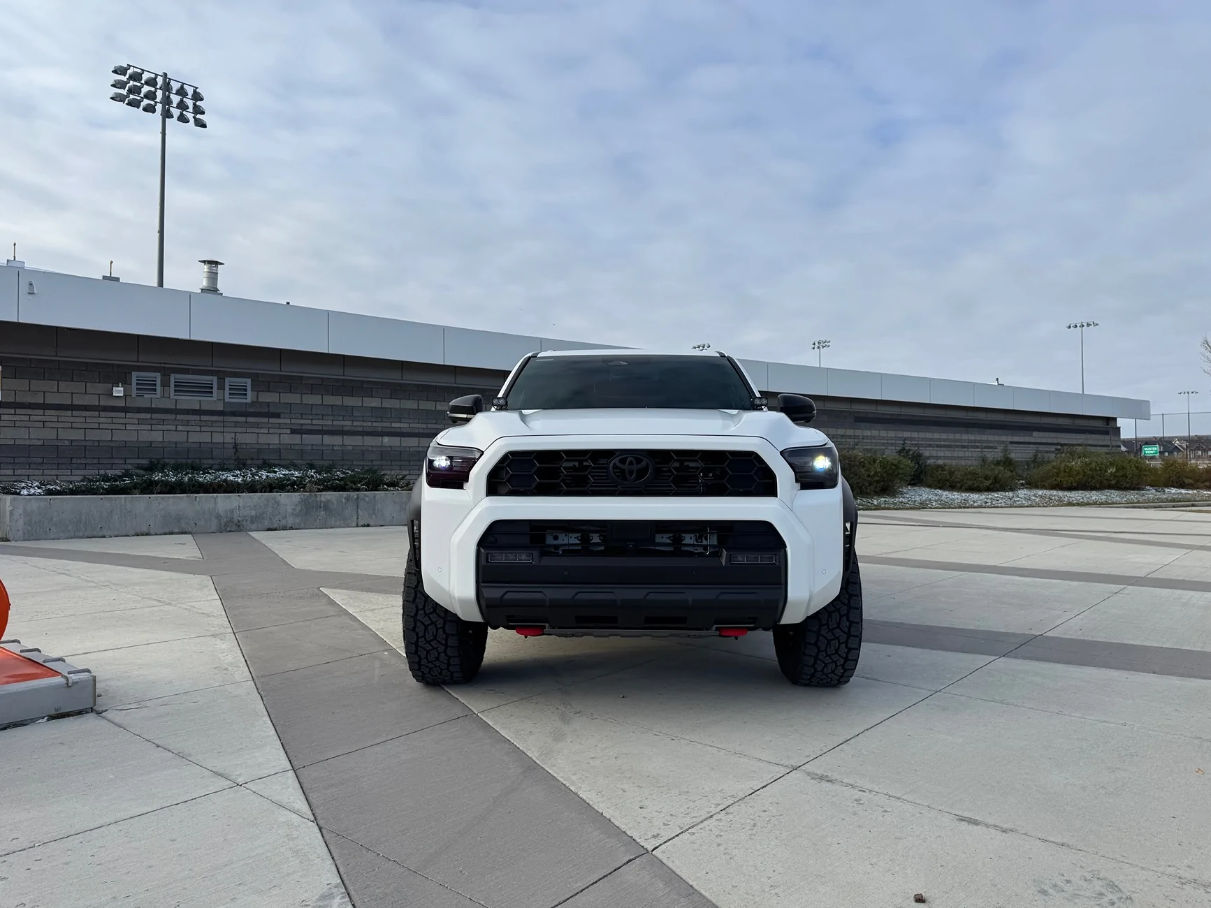 2025 4runner 6th gen Stormtrooper by Van-Solo (TRD Off Road Hybrid) IMG_2258