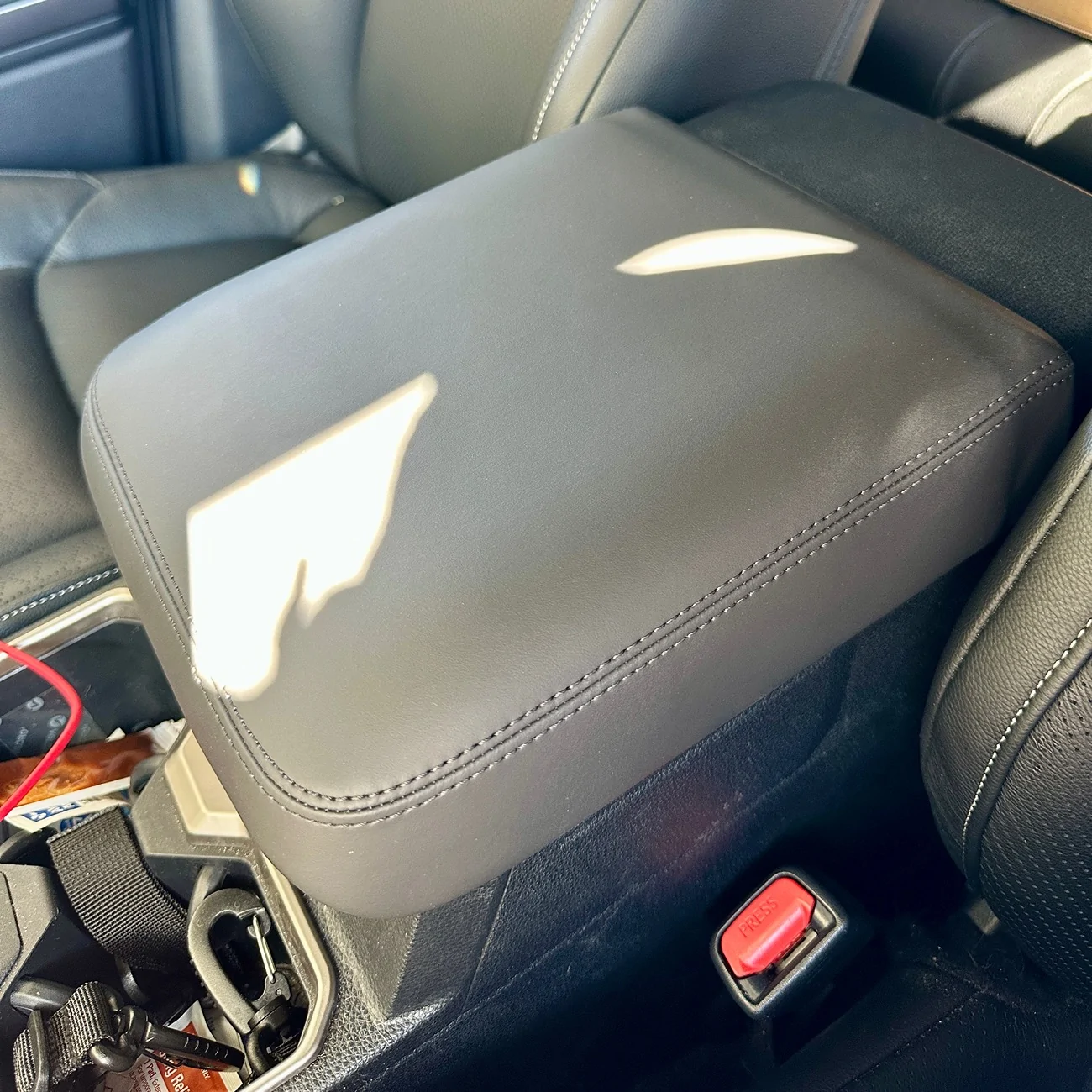 2025 4runner 6th gen Center Console Cover - small but useful mod IMG_6357