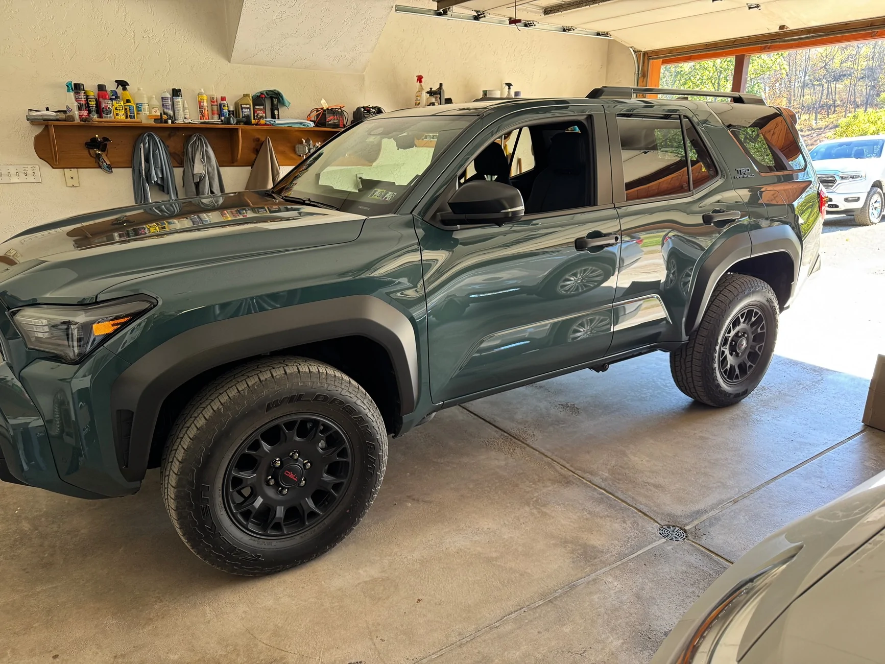 2025 4runner 6th gen Running boards delete / removal - before and after pics? IMG_3951
