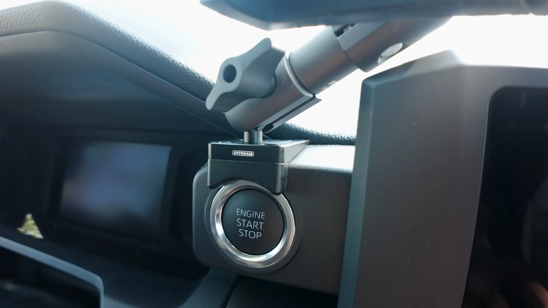 2025 4runner 6th gen 2025 Toyota 4Runner SR5 Ice Cap Build /// Everyday Fred Phone Mount Start Button