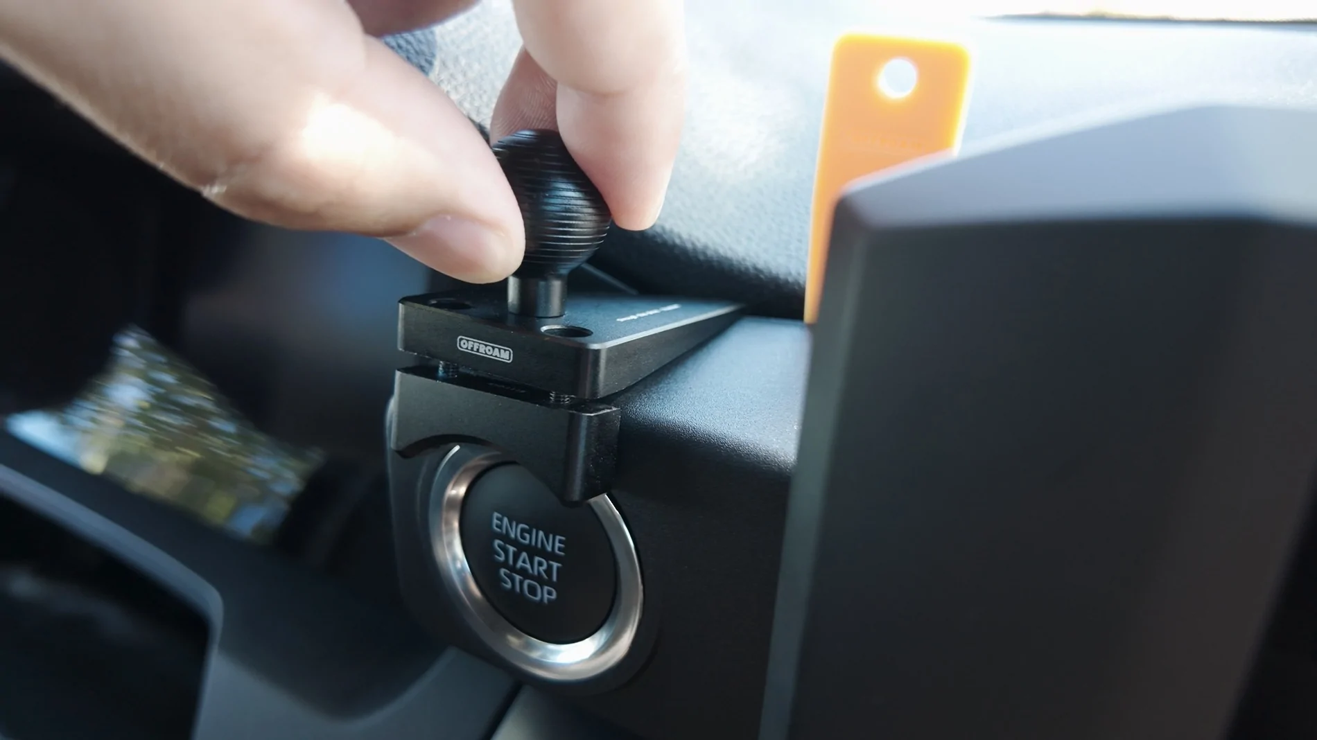 2025 4runner 6th gen 2025 Toyota 4Runner SR5 Ice Cap Build /// Everyday Fred Phone Ball Mount Install