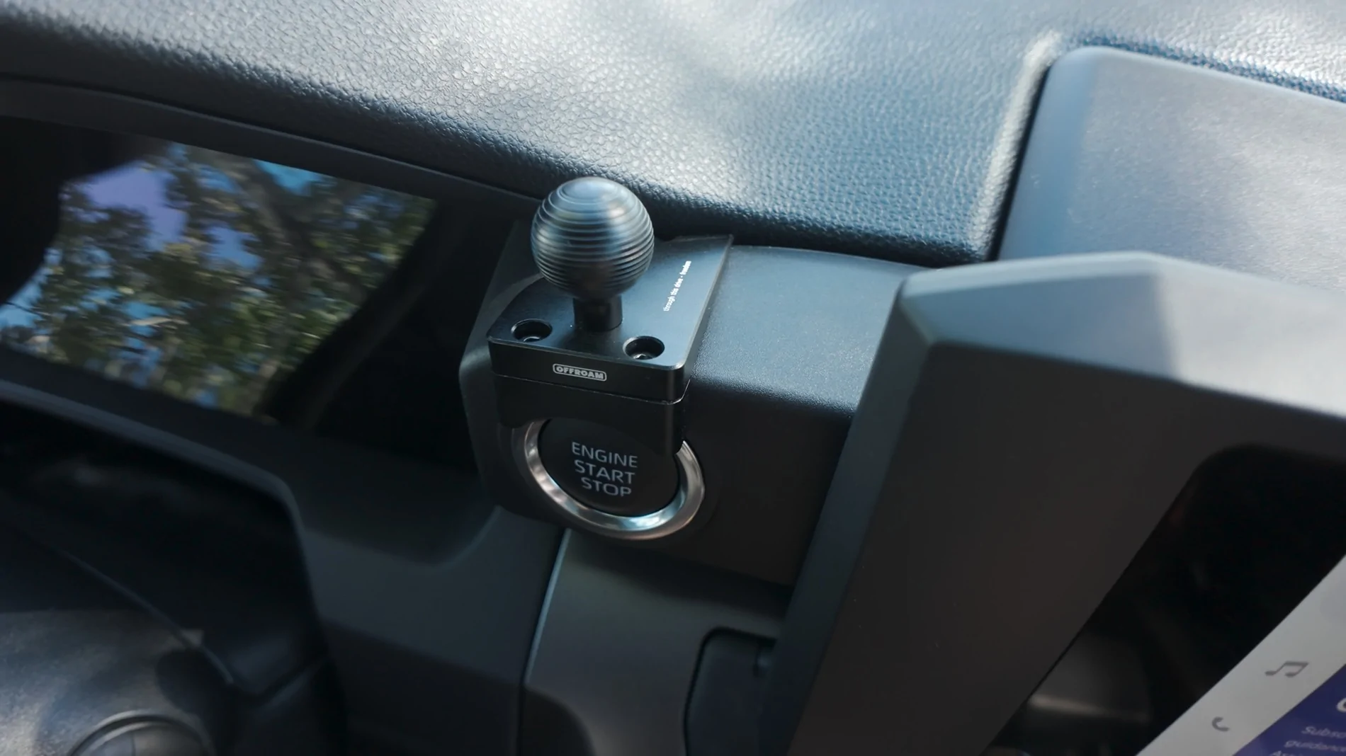 2025 4runner 6th gen 2025 Toyota 4Runner SR5 Ice Cap Build /// Everyday Fred Phone Ball Mount