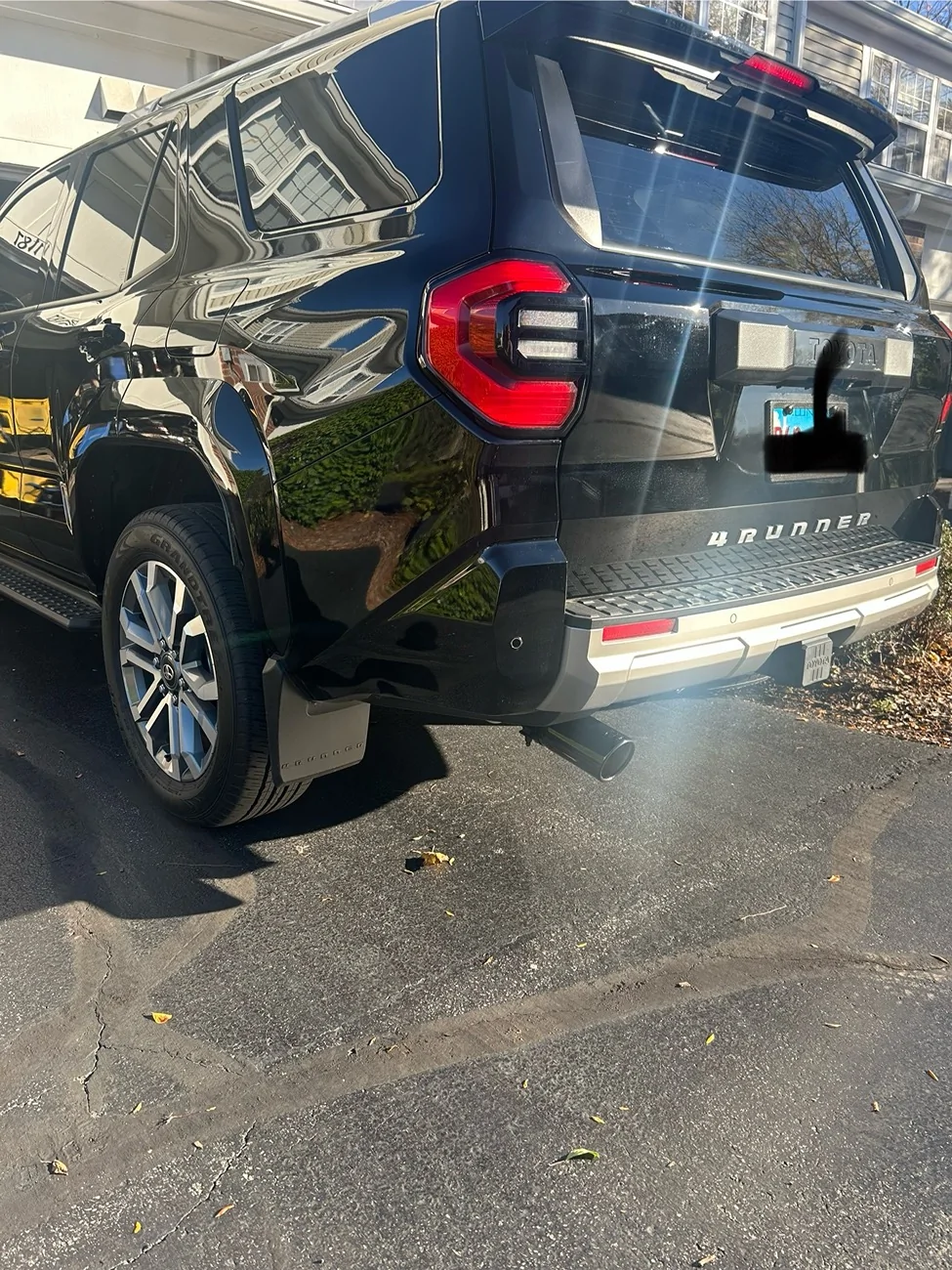 2025 4runner 6th gen Black Chrome Exhaust Tip from Tacoma / Tundra fits 2025+ 4Runner 6th gen (part number PT932-34221-02) IMG_7019