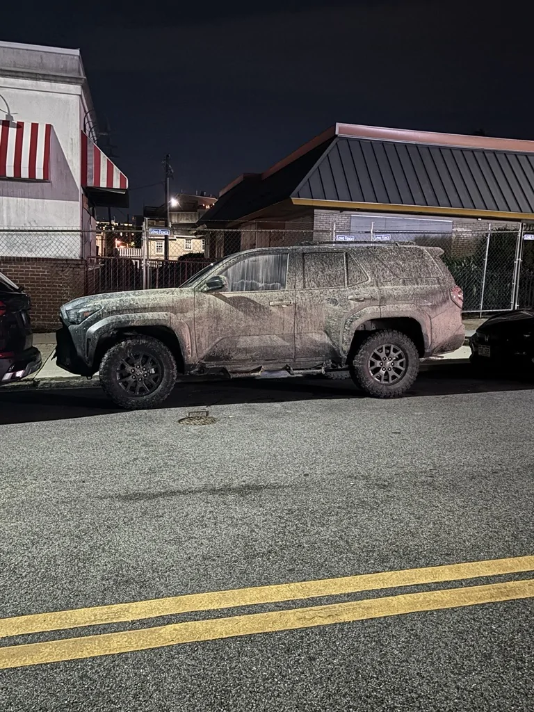 2025 4runner 6th gen Show us your dirtiest post-trail battle scars! | Wolfbox 6th Anniversary #BornForMud 5