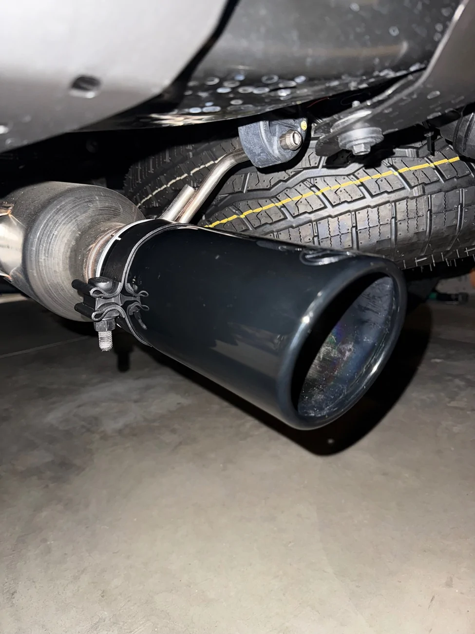 2025 4runner 6th gen Black Chrome Exhaust Tip from Tacoma / Tundra fits 2025+ 4Runner 6th gen (part number PT932-34221-02) IMG_9208