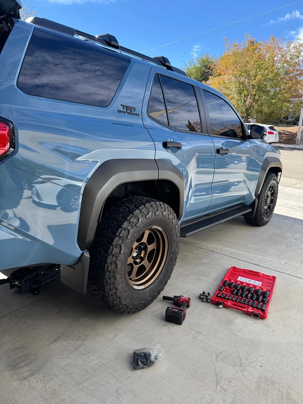 2025 4runner 6th gen HERITAGE BLUE Photos 4Runner 6th Gen (2025+) IMG_8905