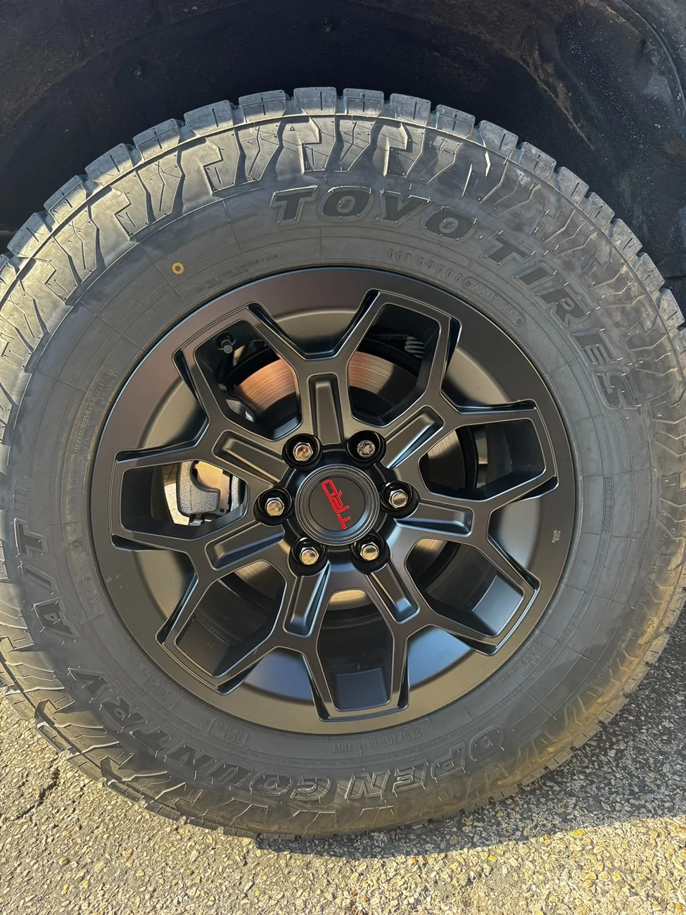 2025 4runner 6th gen WTS TRD Pro Wheels + Toyo AT3 265/70r18 IMG_0971