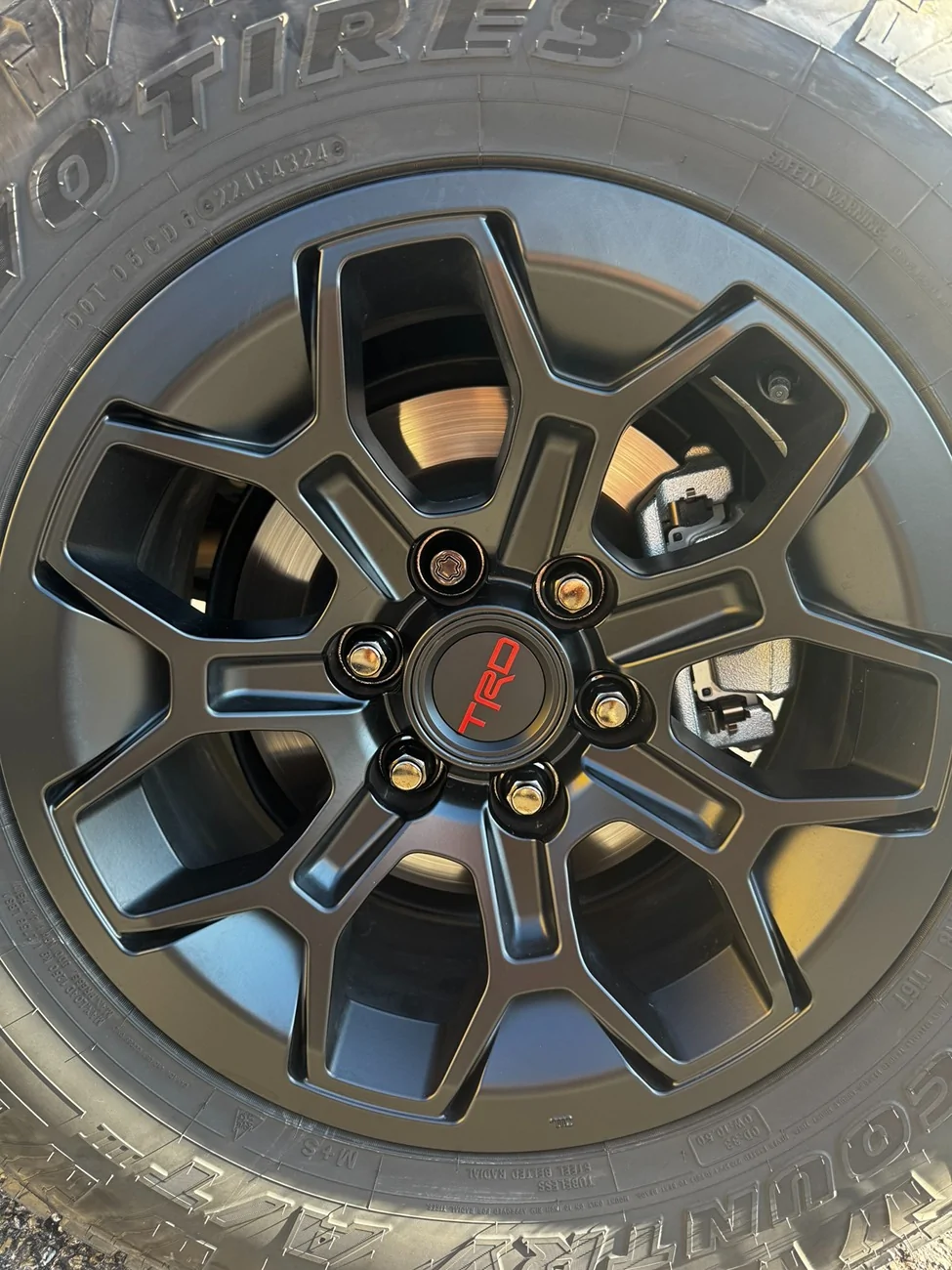 2025 4runner 6th gen WTS TRD Pro Wheels + Toyo AT3 265/70r18 IMG_0969