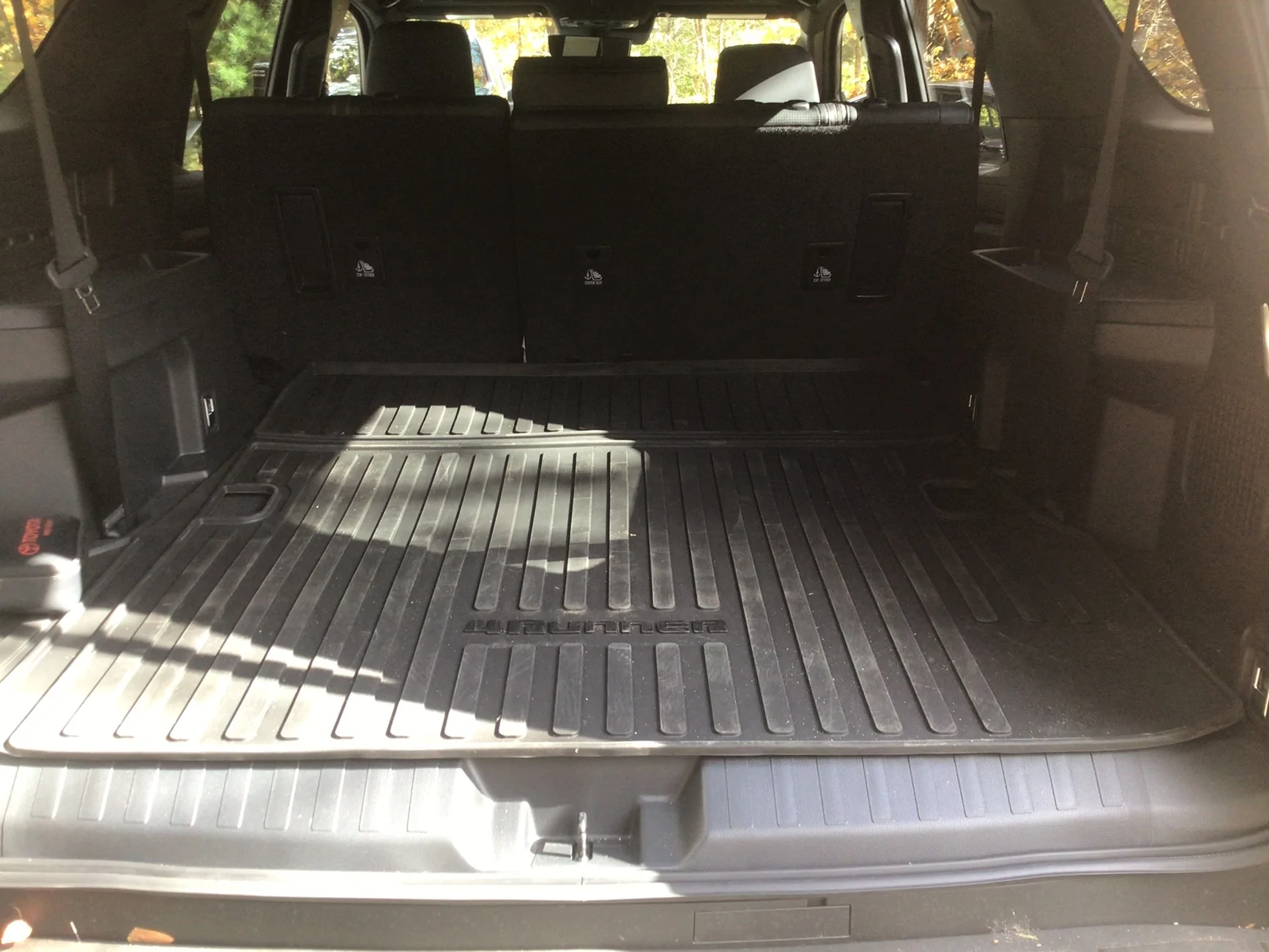 2025 4runner 6th gen Cargo liner for 7 passenger?  Is cargo area same dimensions when the 3rd row is folded down? IMG_2553