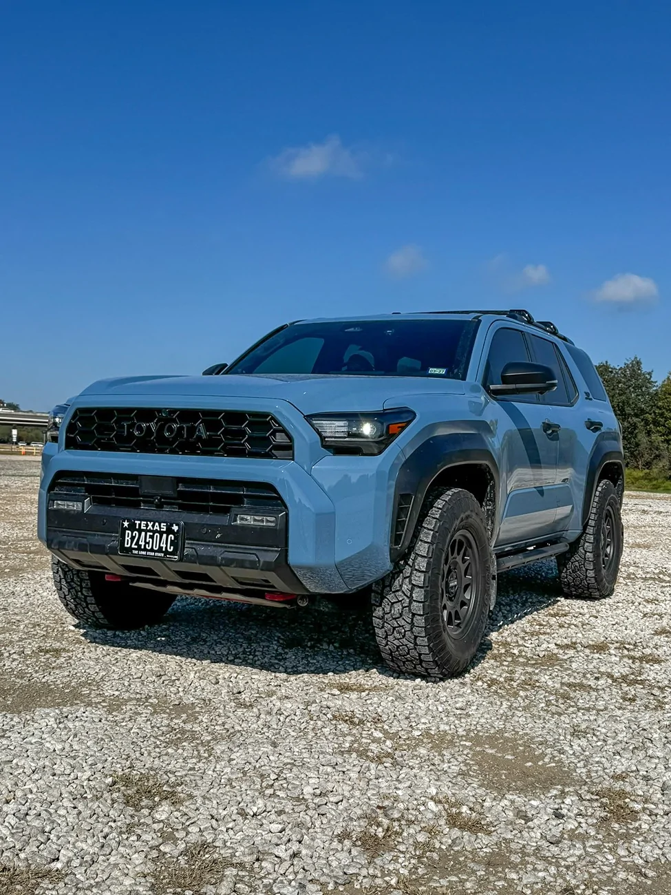 2025 4runner 6th gen Heritage Blue Off-Road Premium - Chill Daily Driver IMG_1137