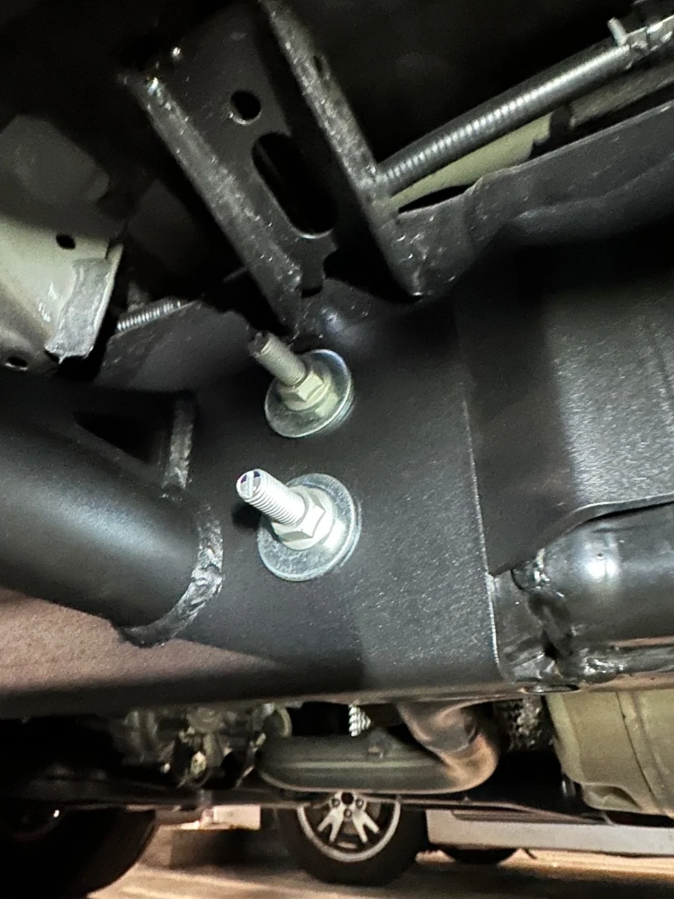 2025 4runner 6th gen Cali Raised LED Sliders Install Issues IMG_6368