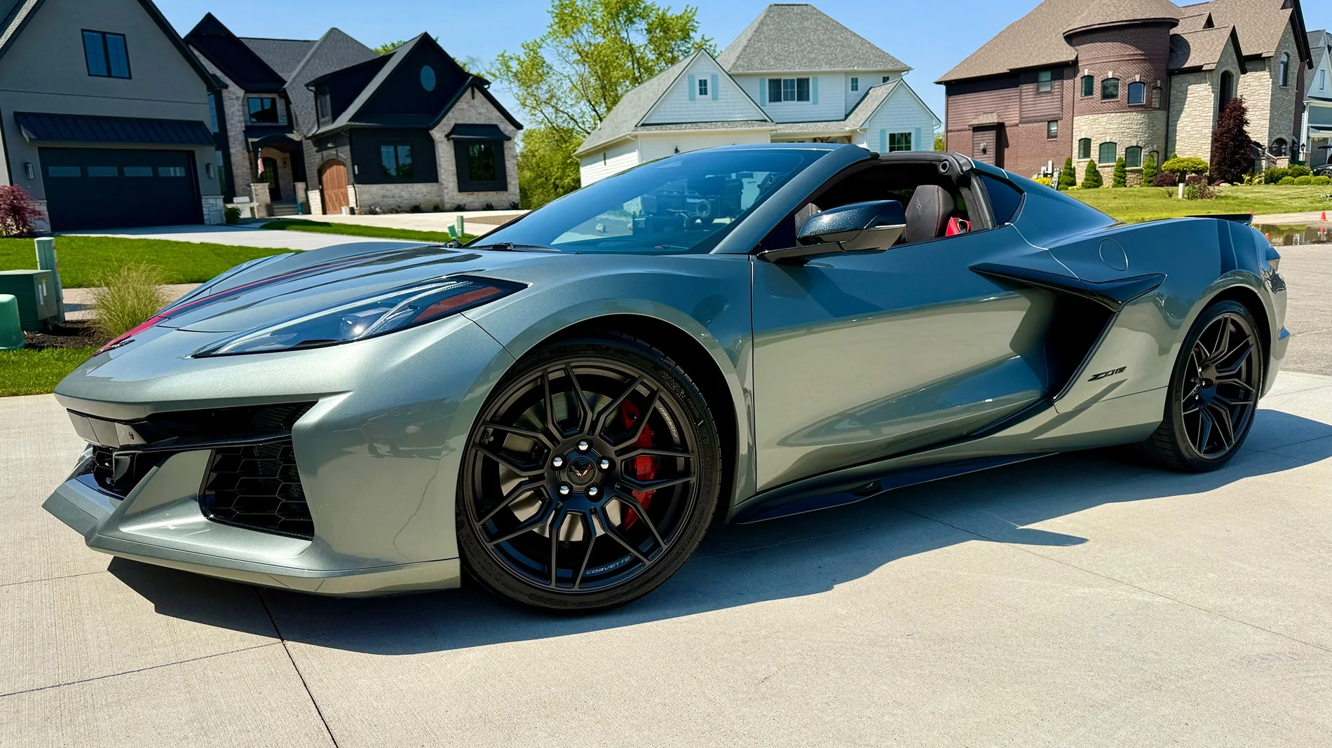 2025 4runner 6th gen What's in Your Garage / Driveway (Other Vehicles, Toys, Tools, Projects Etc.)? 🚗🛠️ IMG_0871